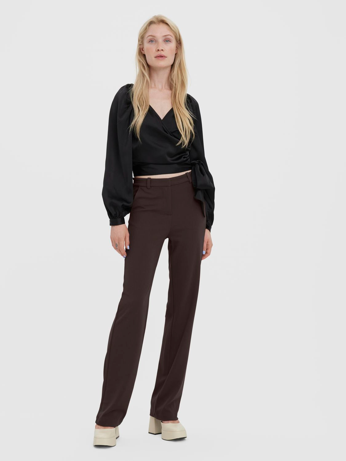 Vmzamira Mw Slim Straight Pant Noos Brun