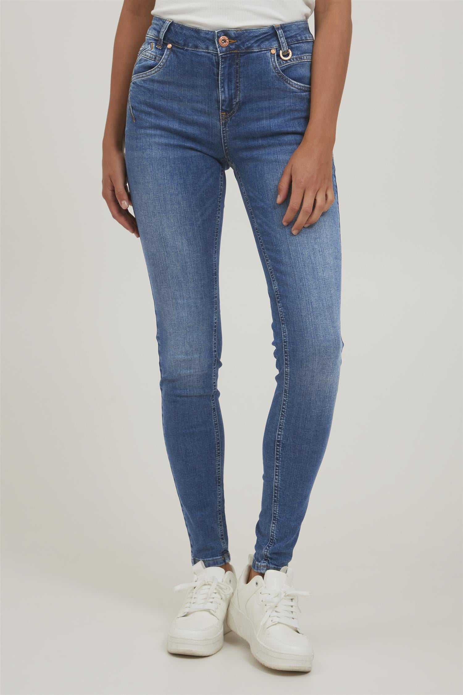 Pzcarmen Hw Jeans Skinny Leg Medium Blue Denim