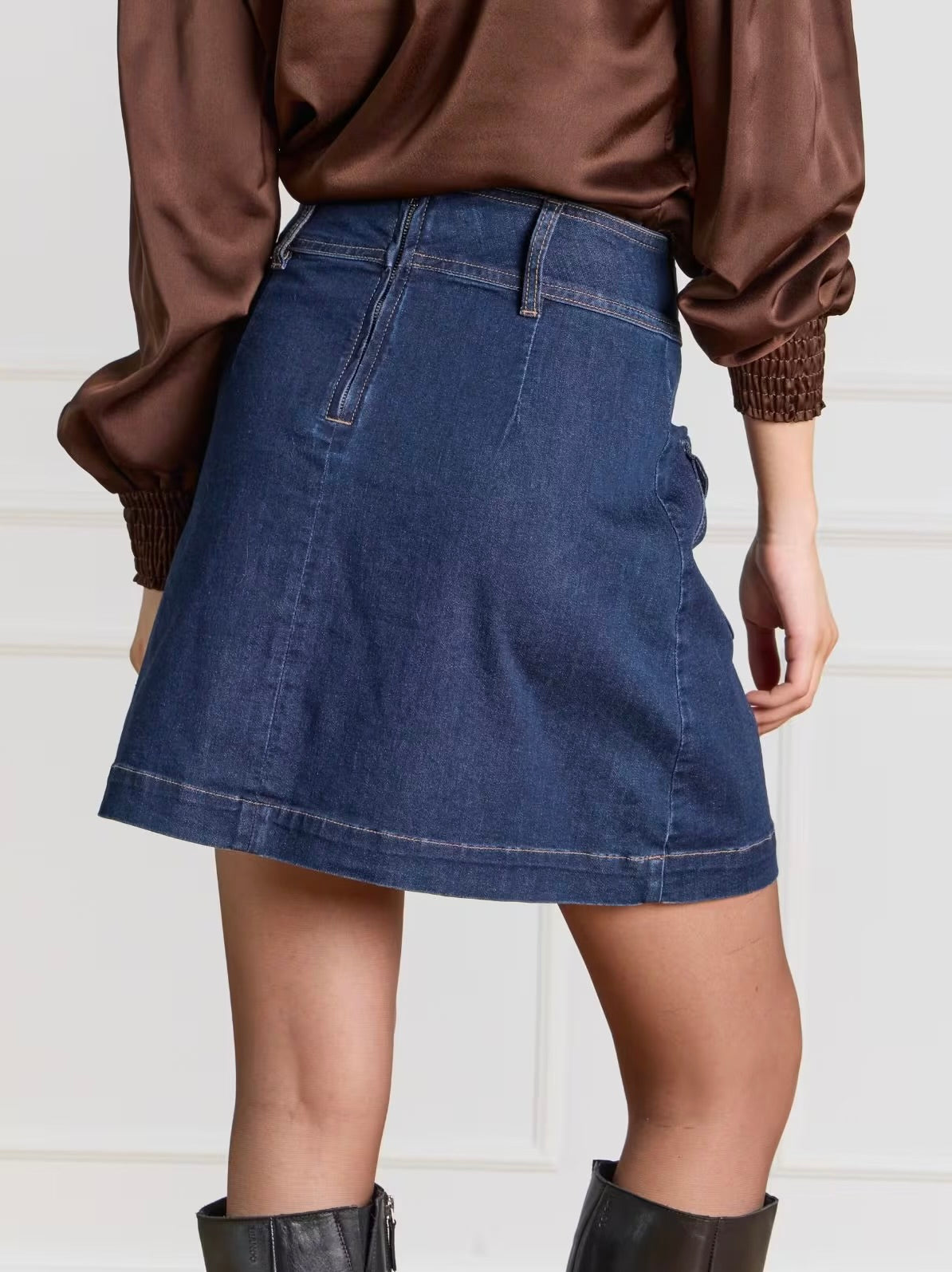 ANNIKA SKJØRT Mørkeblå