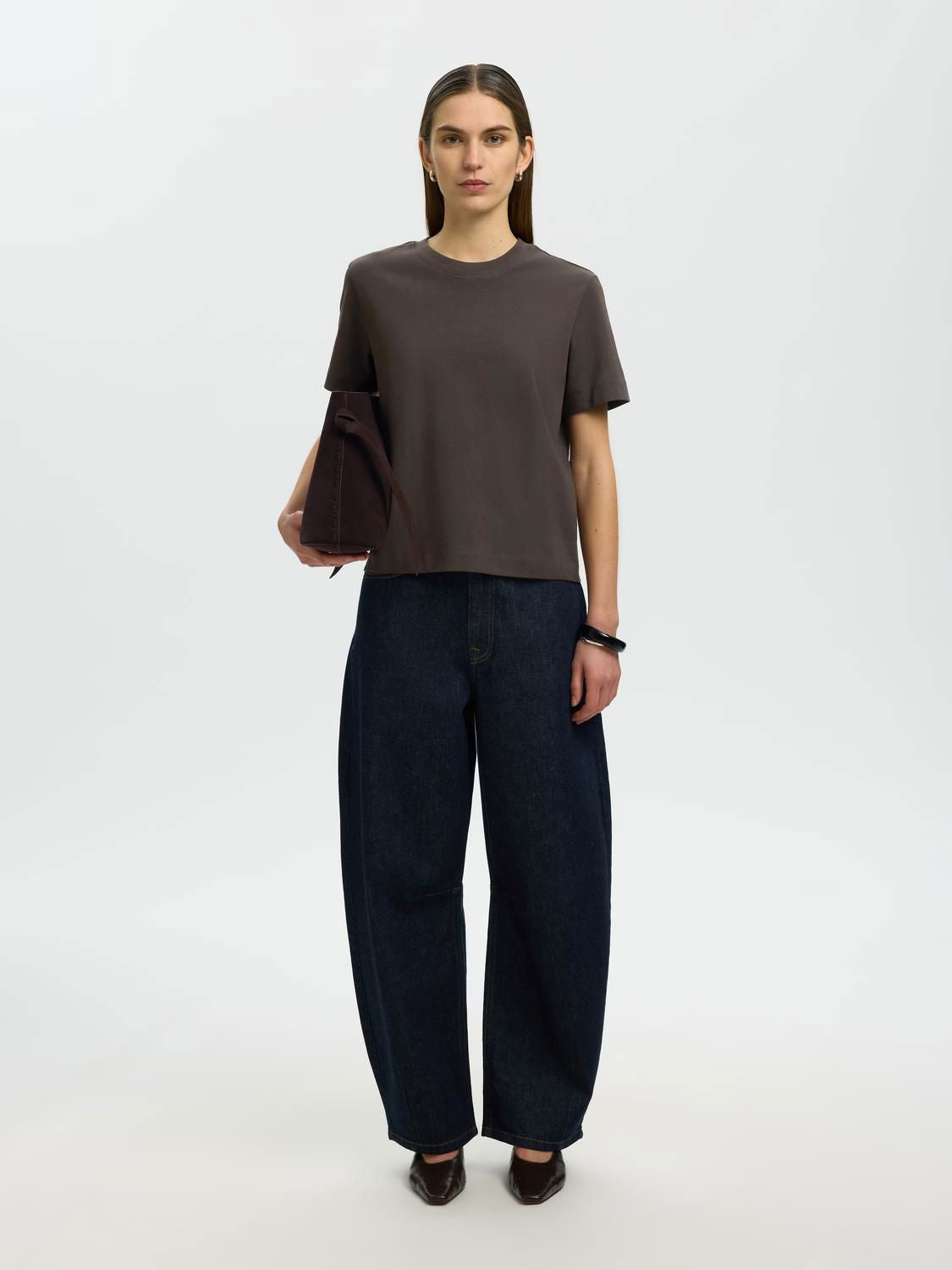 Slwessential Ss Boxy Tee Noos Brun