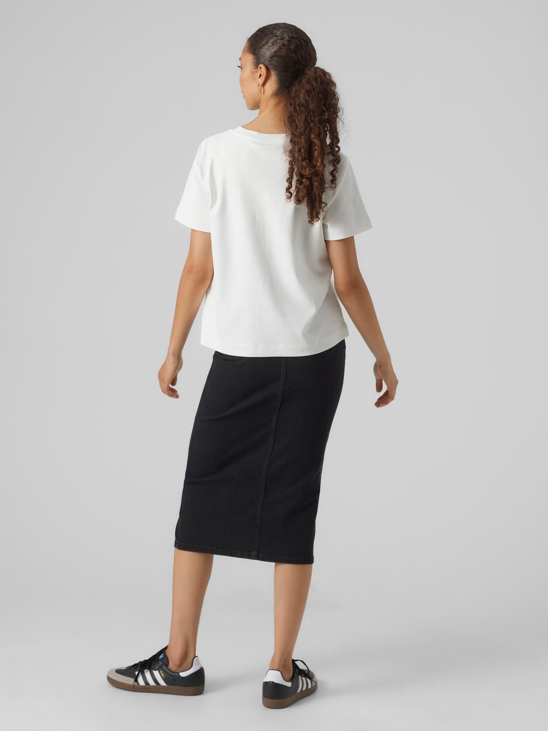 Awnaima Ss O-Neck T-Shirt Noos Hvit
