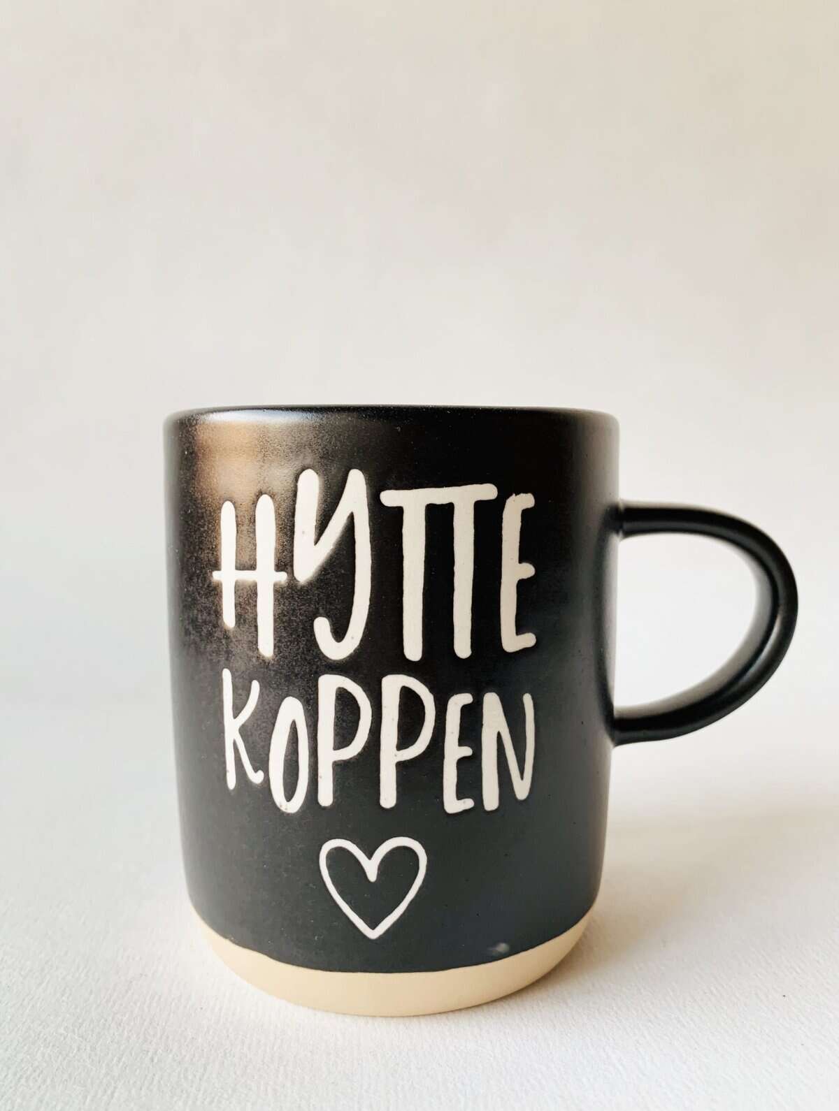 KRUS «HYTTEKOPPEN» Svart
