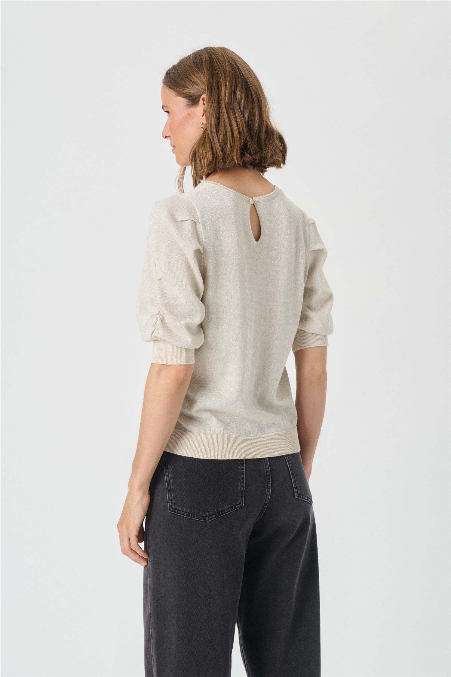 Varaiapw Pu Offwhite