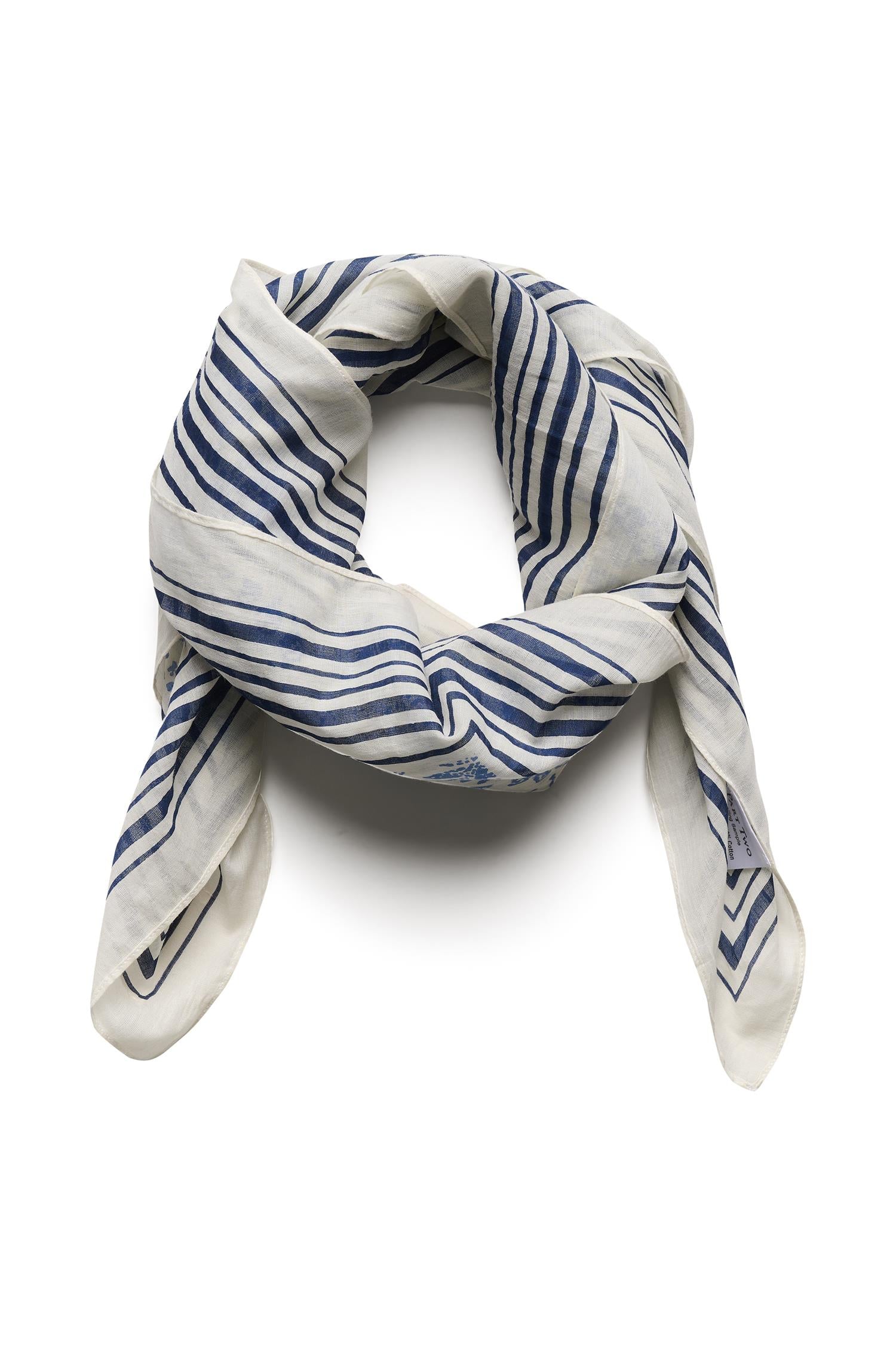 LouiPW SC Marina Paisley Print