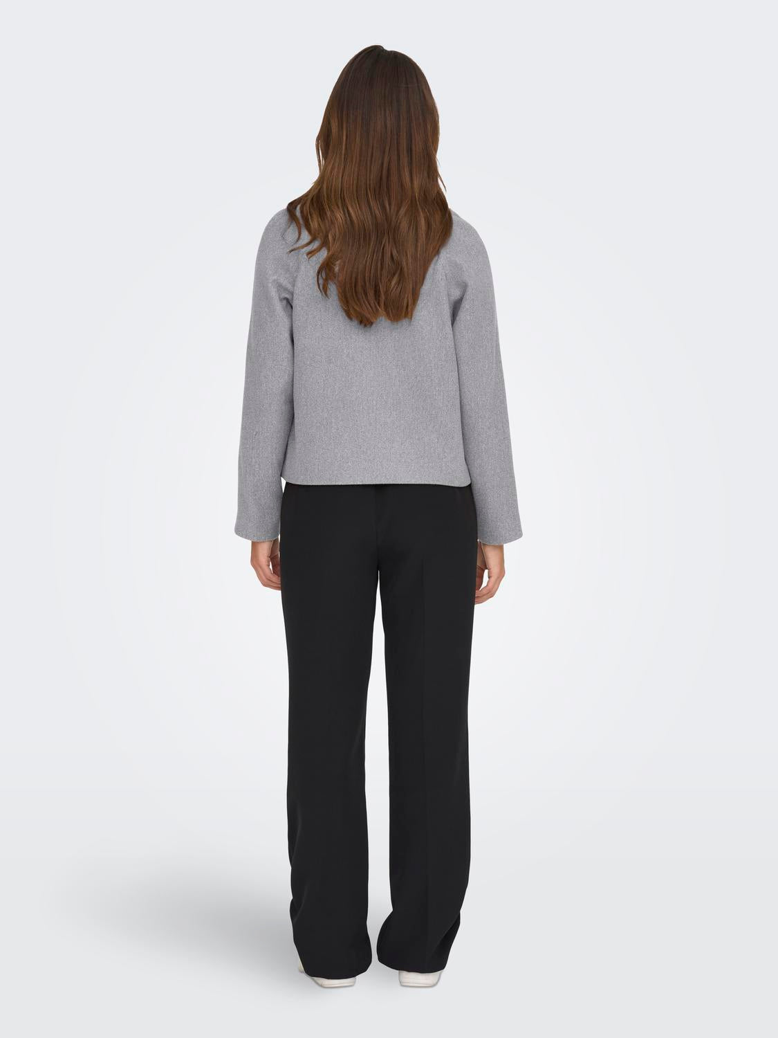 JDYVIOLA LIFE SHORT JACKET OTW HAB Lysegrå