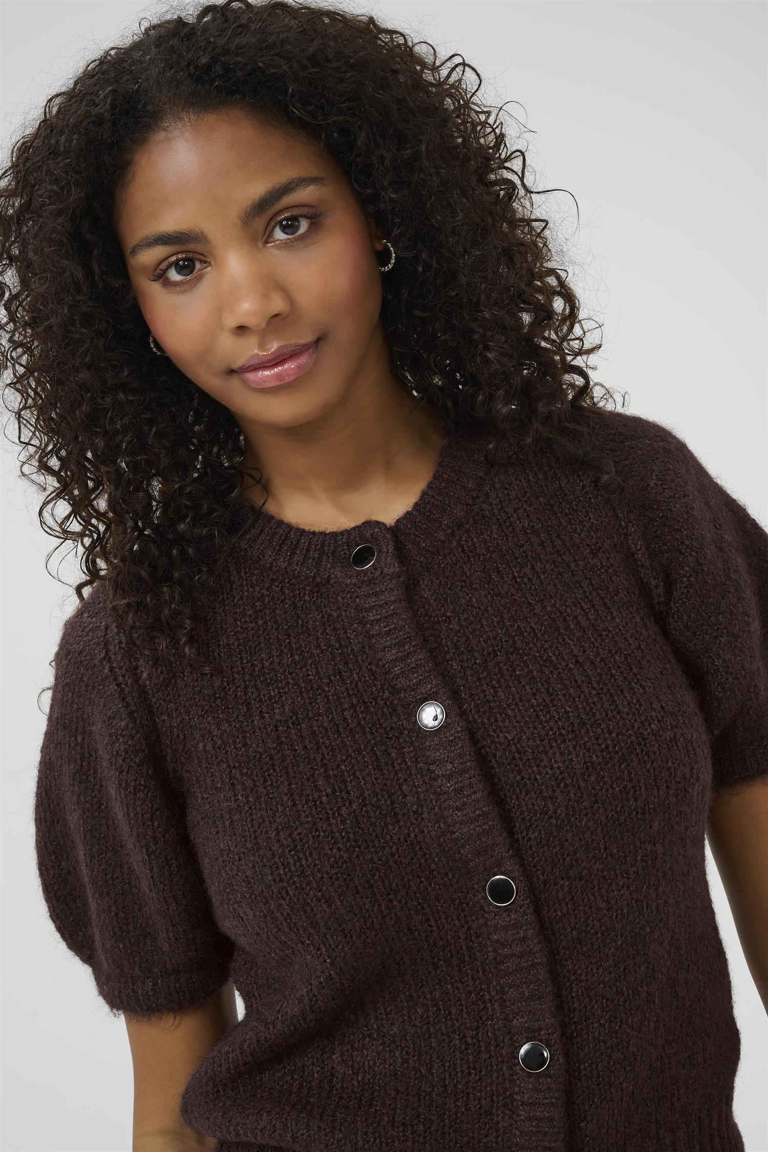 Kaemilie Evi Cardigan Fudge