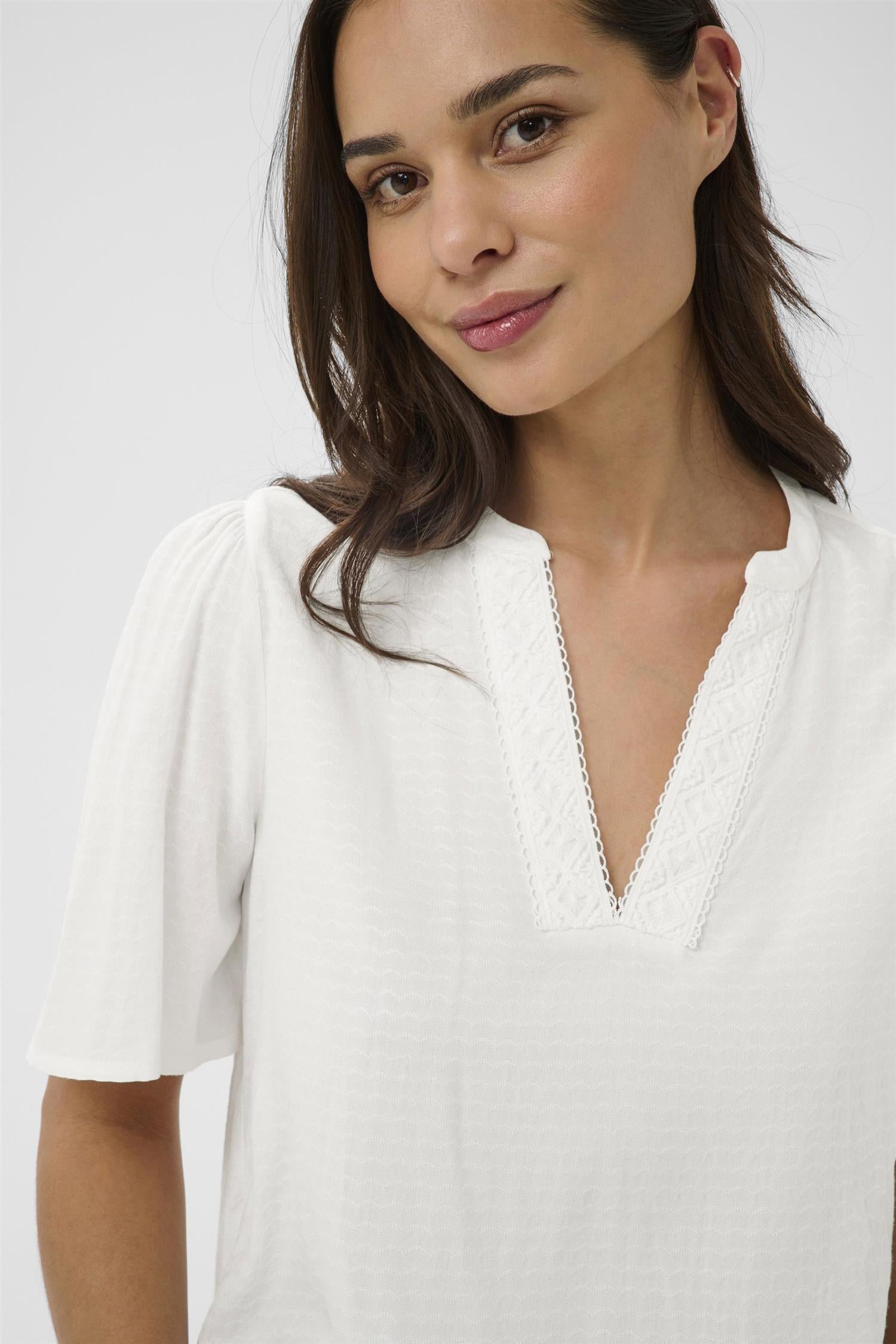 Kagina Lace Blouse Beige