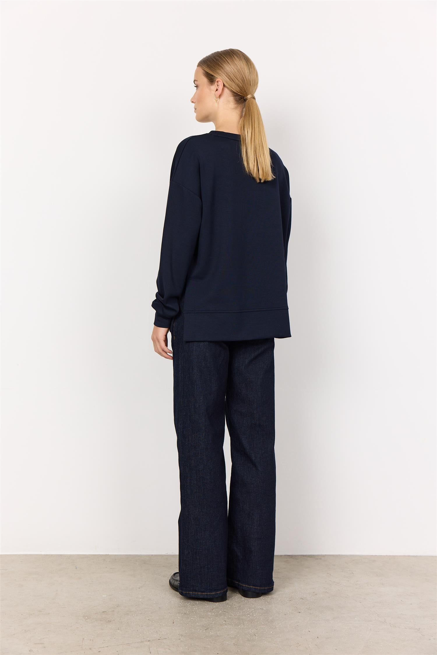 Sc-Banu 164 Navy