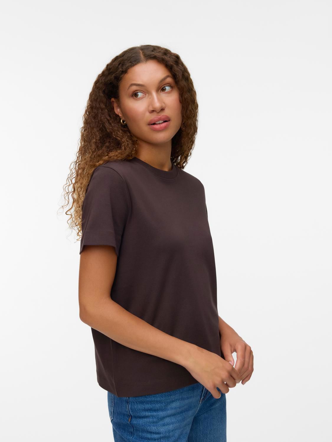 Awnaima Ss O-Neck T-Shirt Noos Brun