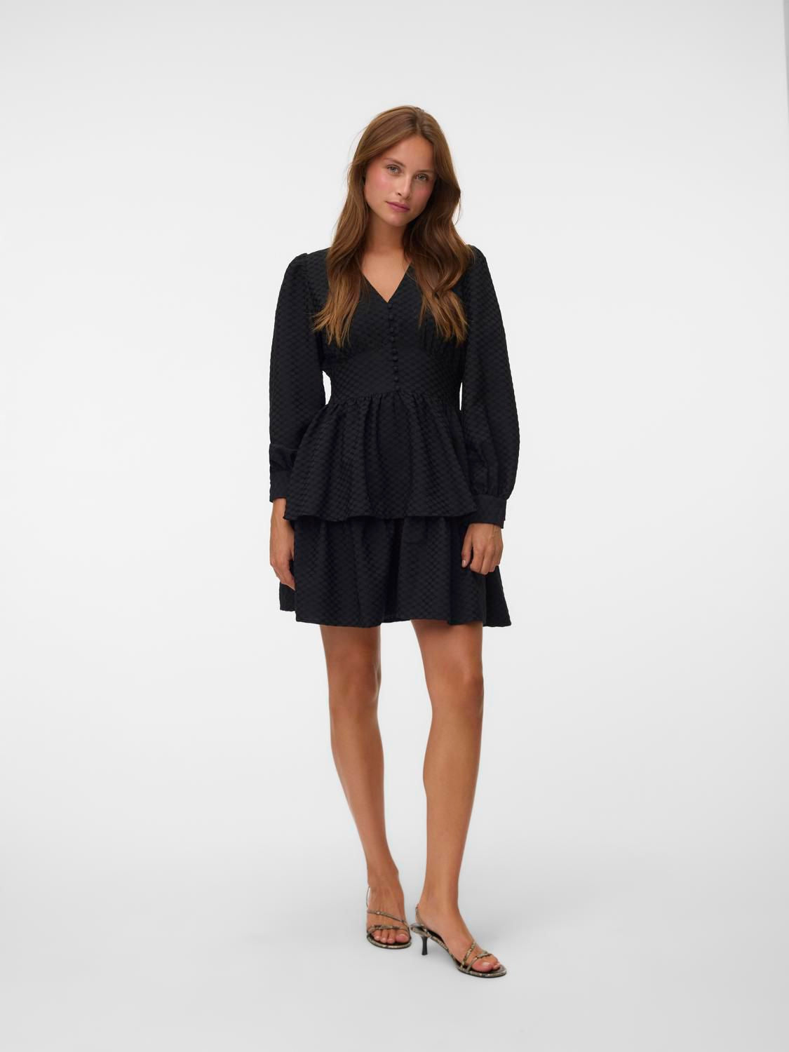 Vmaugusta Ls Layer Short Dress Wvn Sort