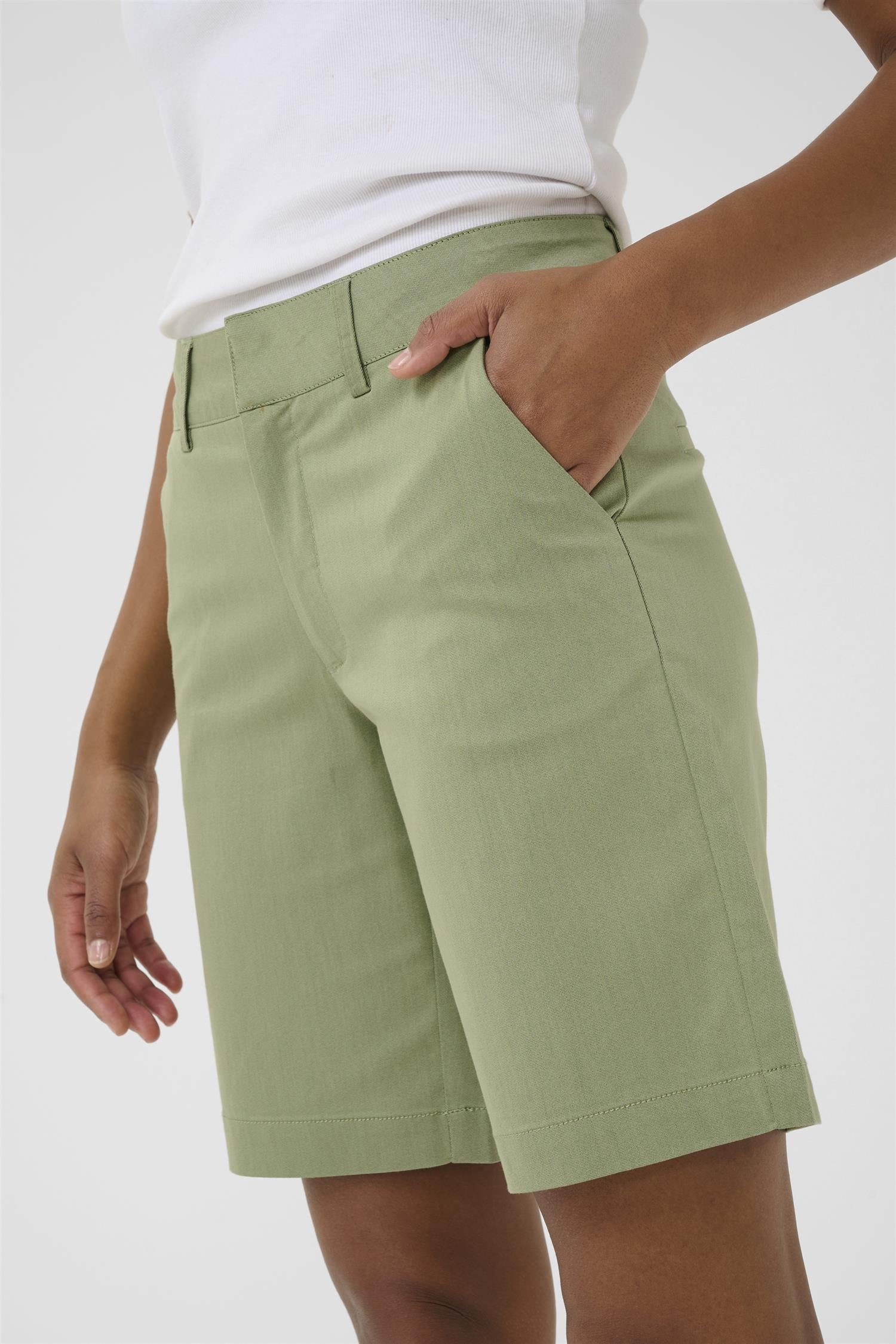 KAlea City Shorts Oil Green