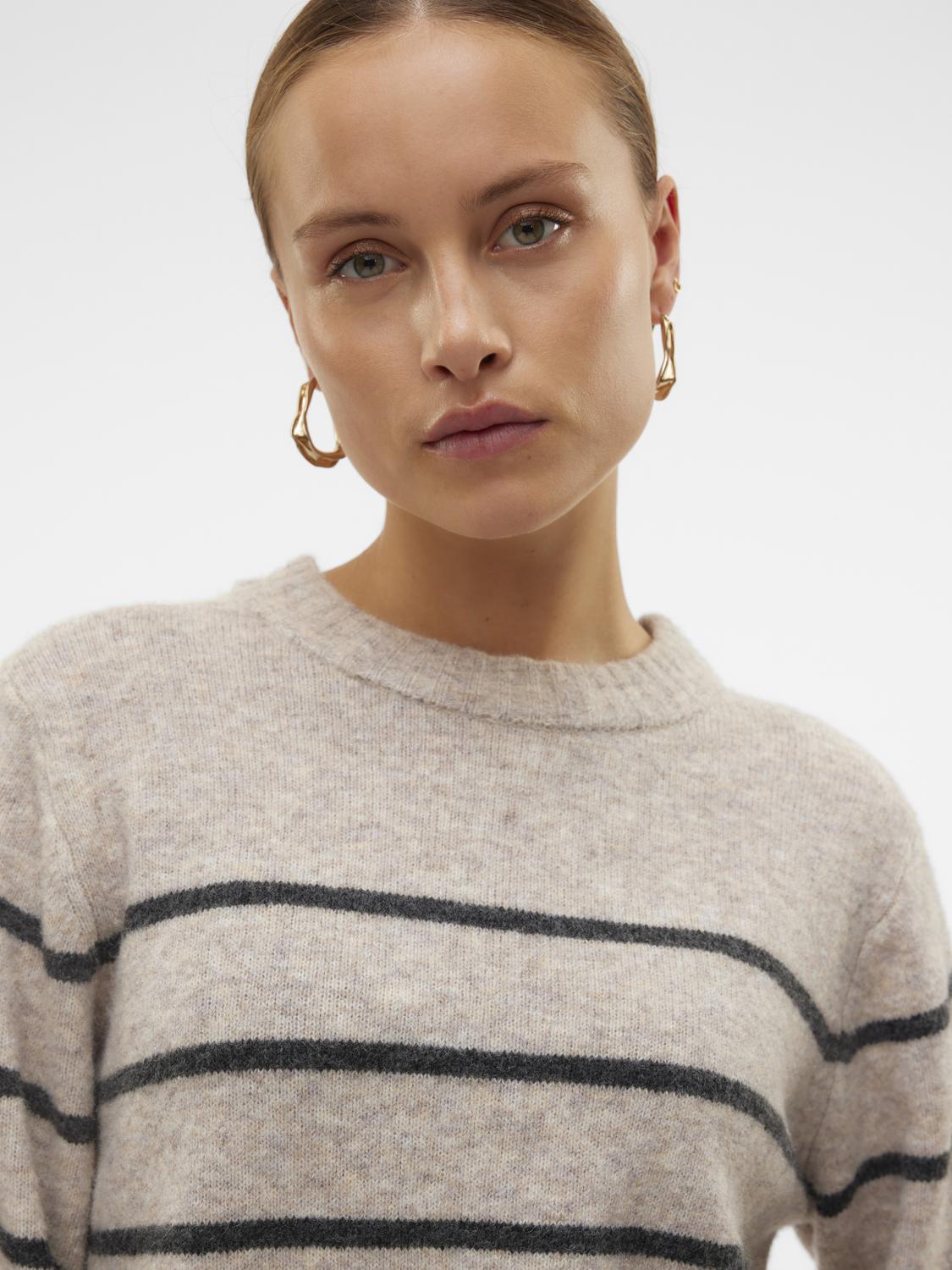 VMFLAWLESS LS O-NECK PULLOVER GA NOOS Lysebrun