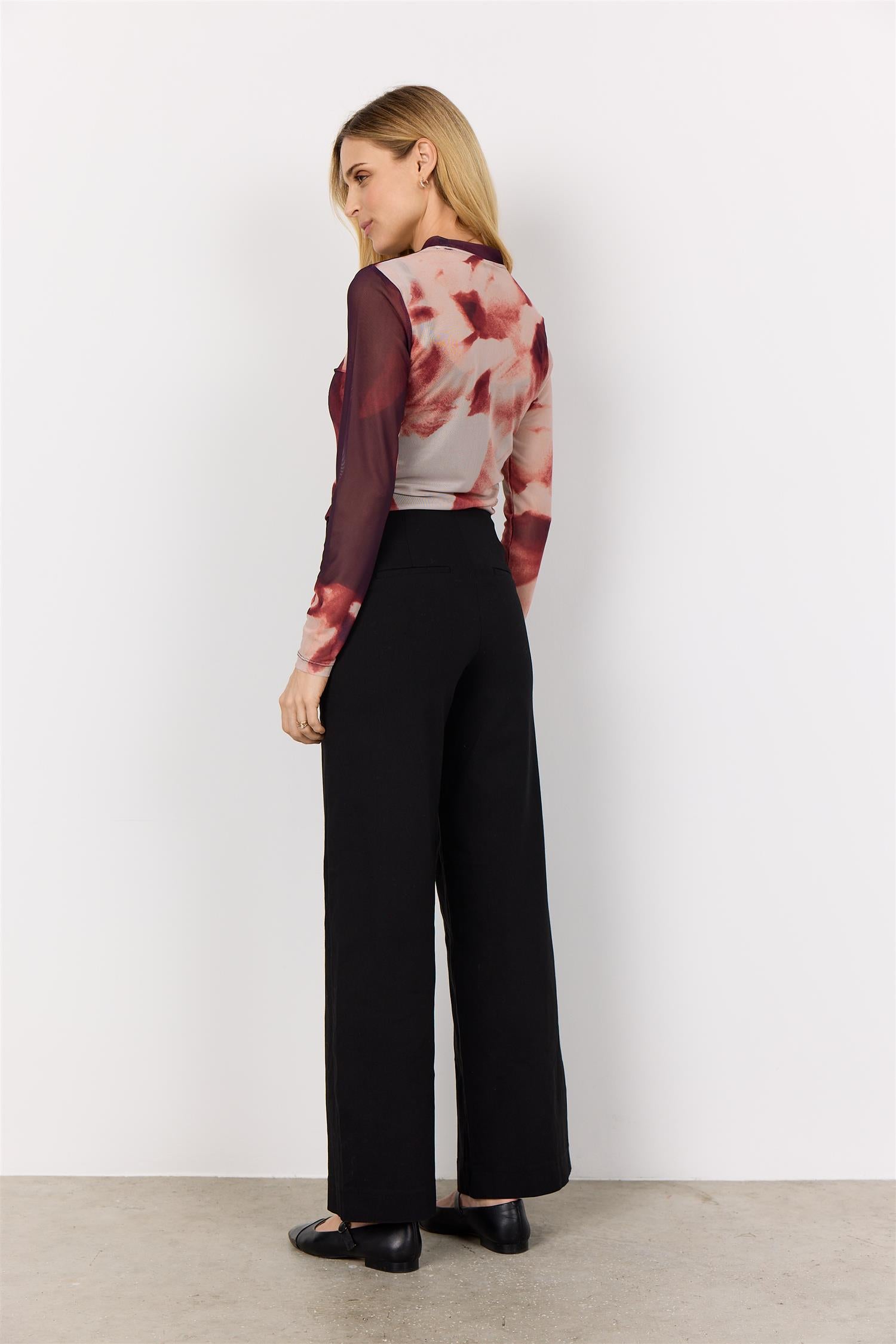 Sc-Lilly 51-C Black