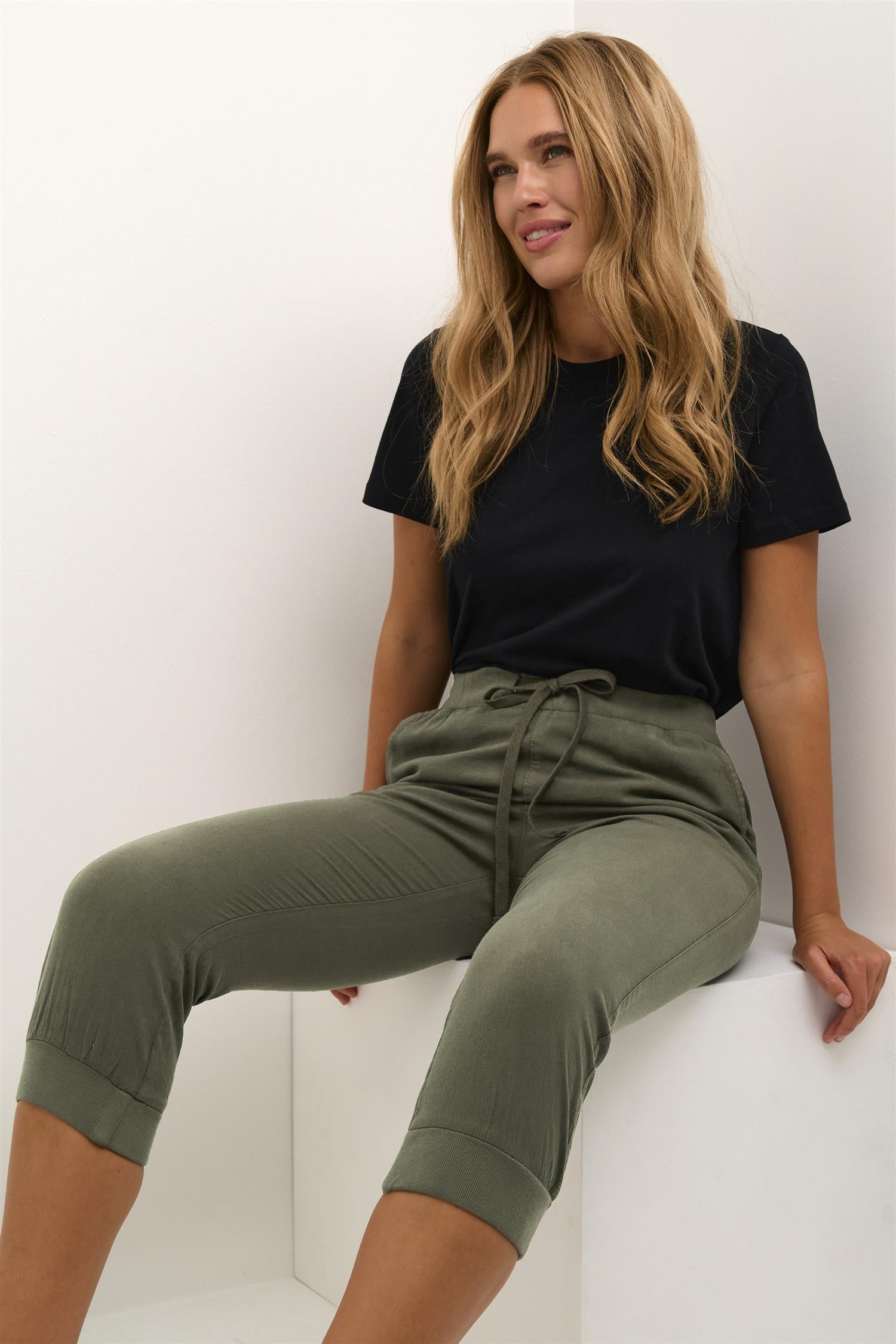 Naya Capri Grape Leaf