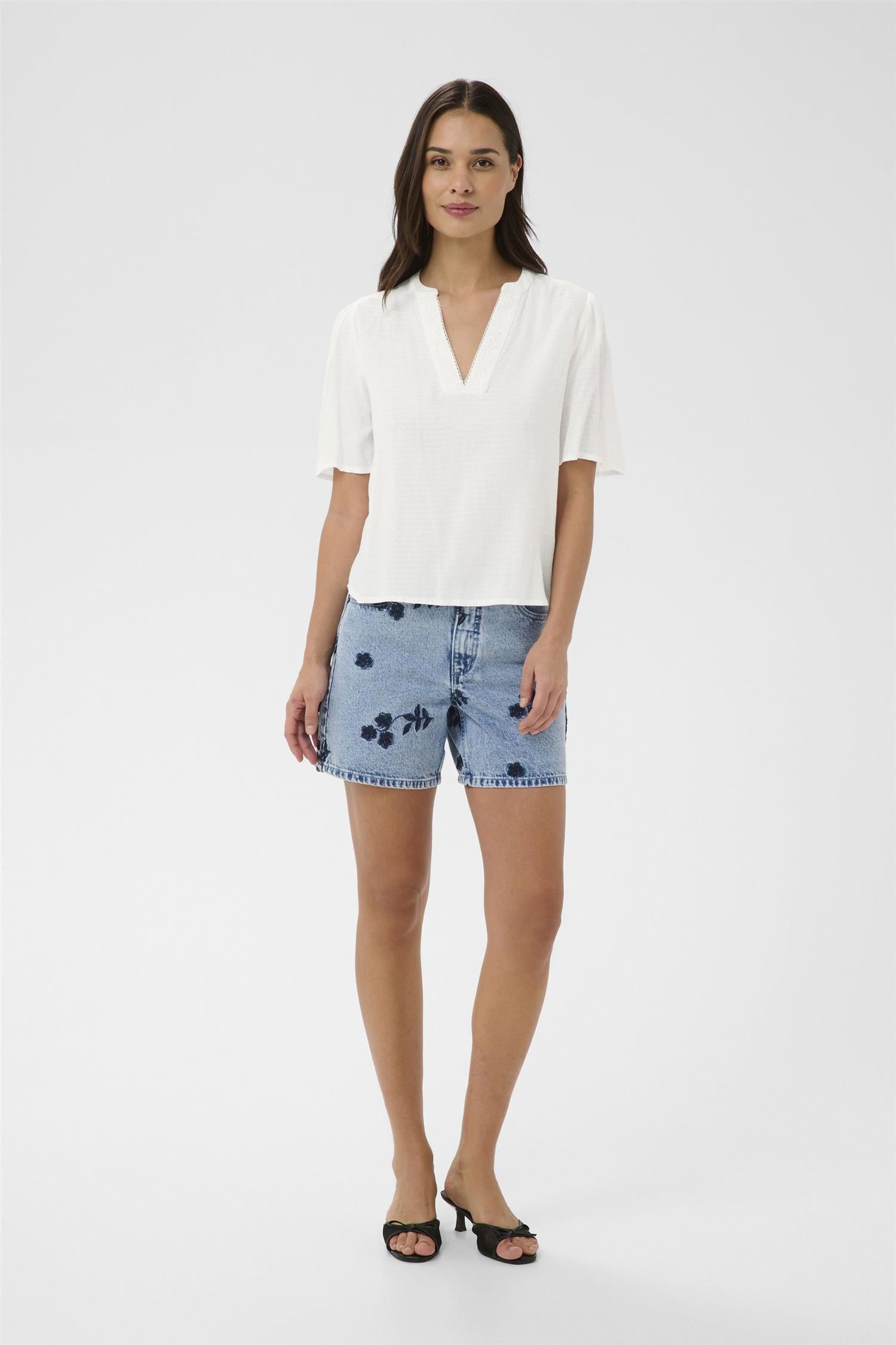 Kagina Lace Blouse Beige