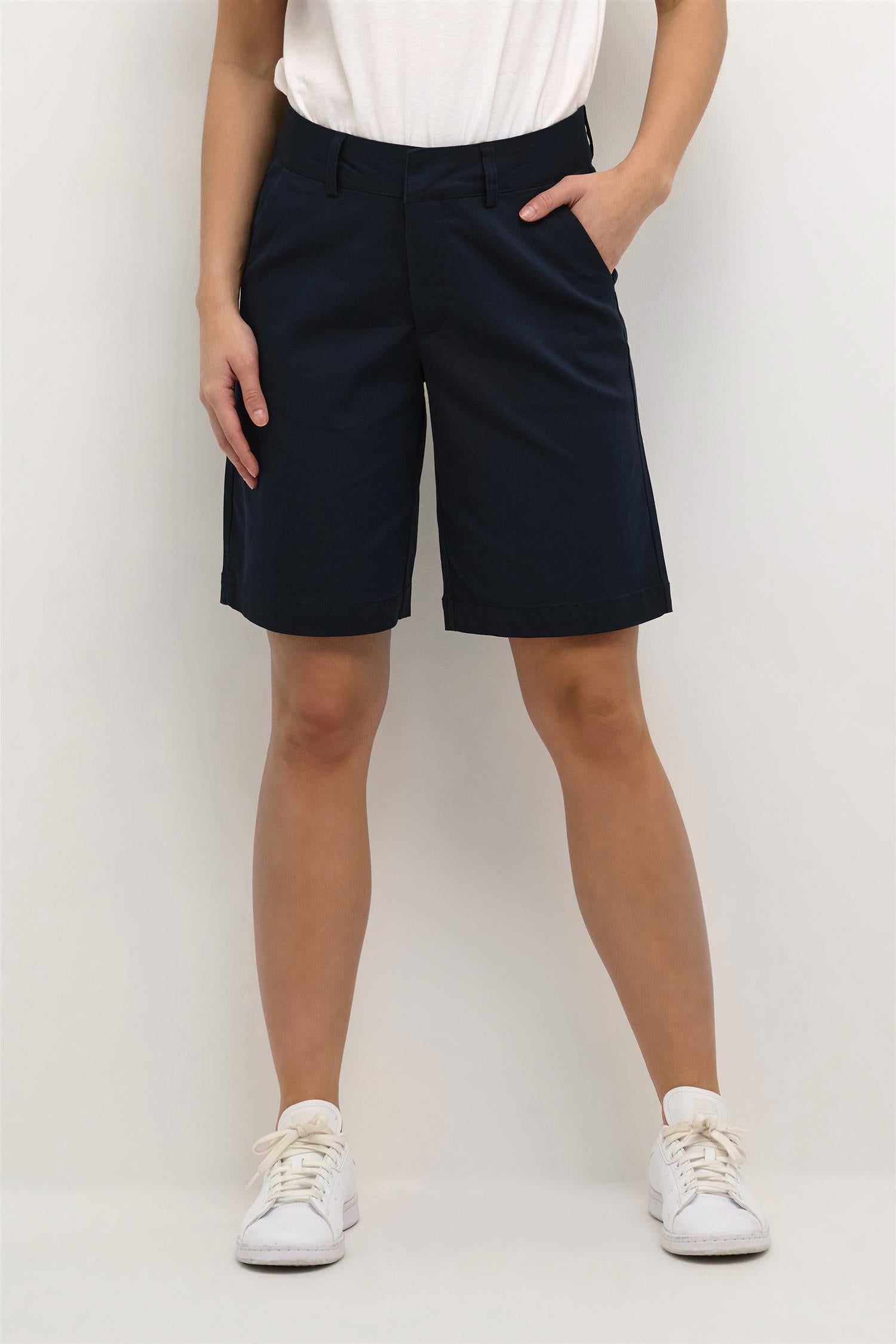 KAlea City Shorts Midnight Marine