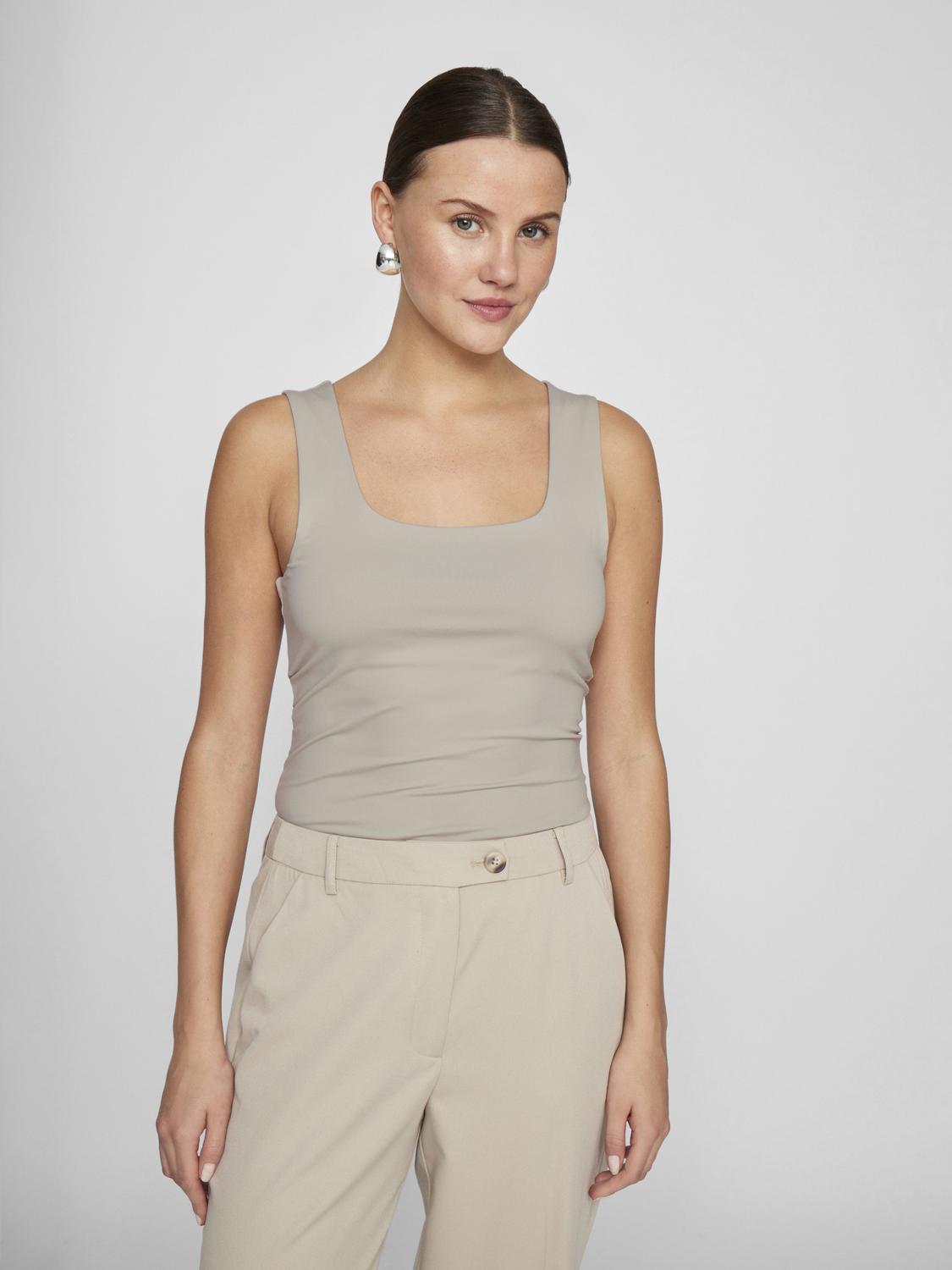 VIKENZA U-NECK S/L TANK TOP - NOOS Lysegrå