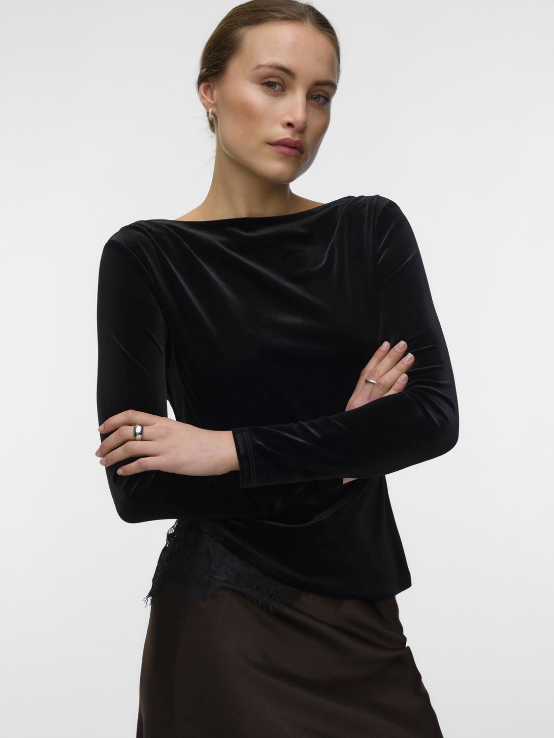 Vmrikke Ls Boatneck Lace Mix Top Jrs Sort
