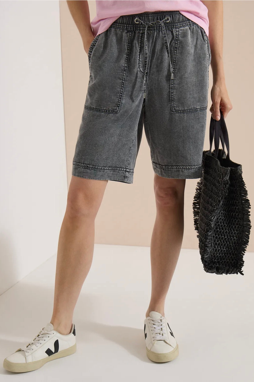 NEELE SHORTS TENCEL Grå