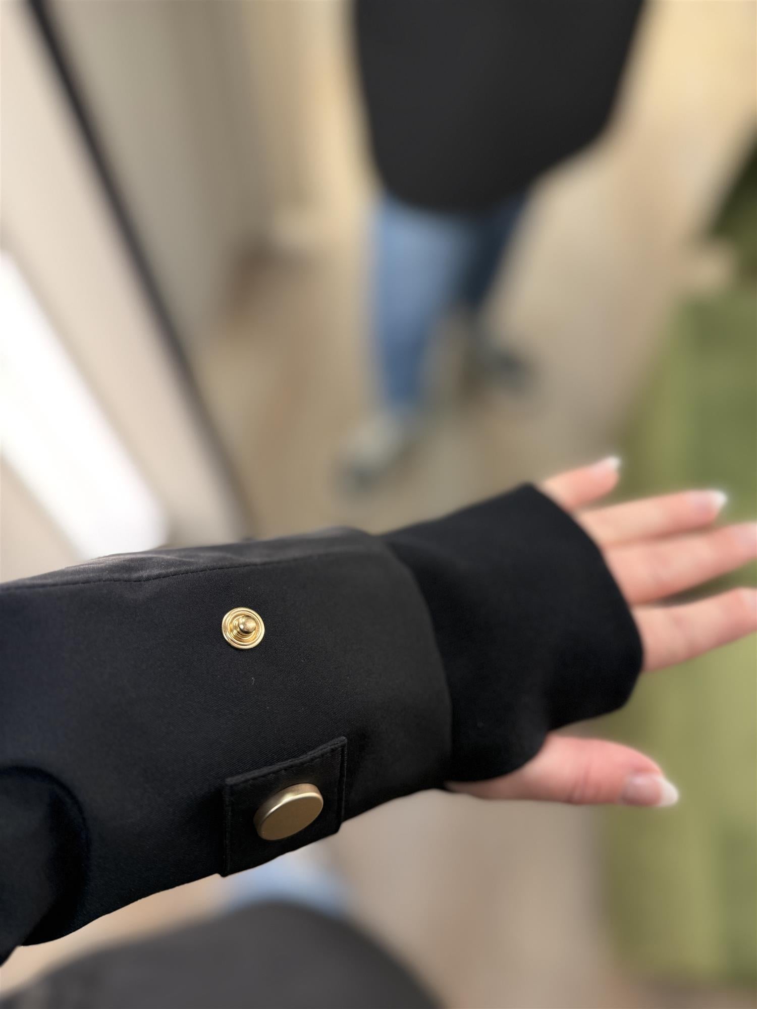 Marielle Poncho Svart