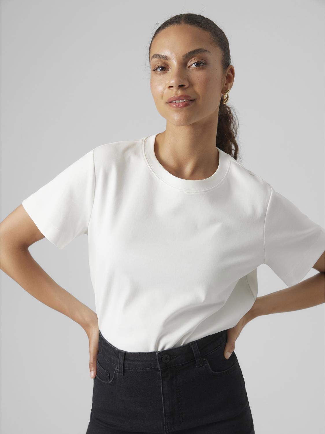 Awnaima Ss O-Neck T-Shirt Noos Hvit