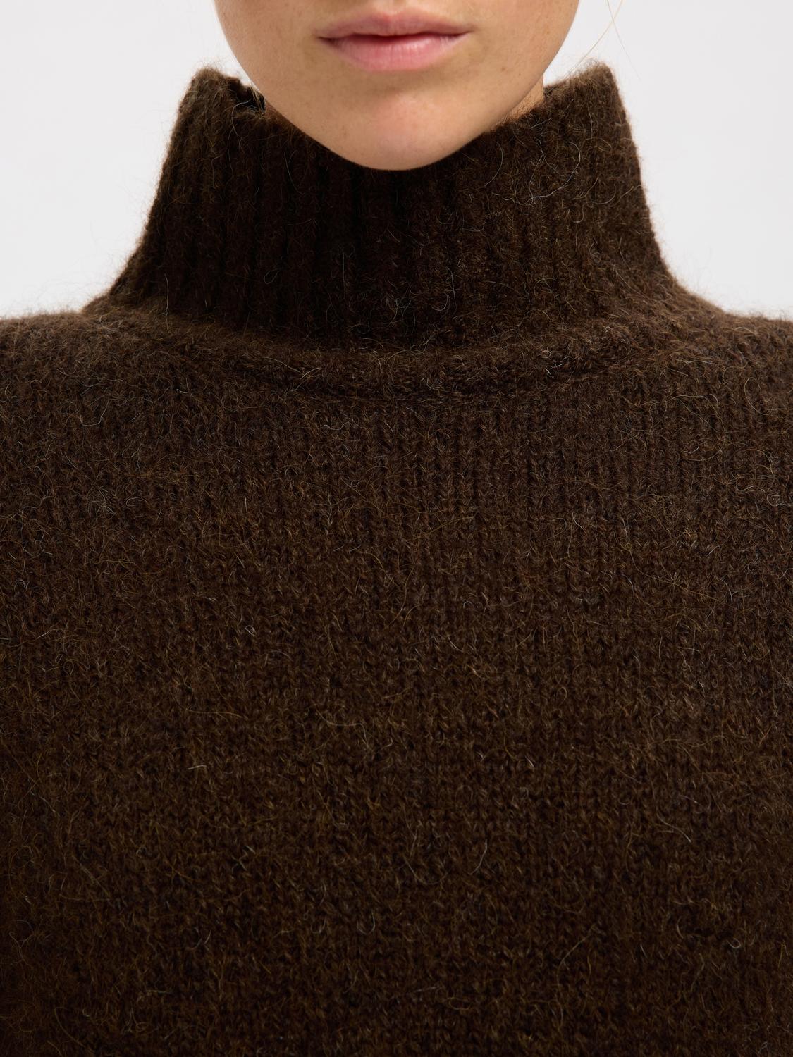 Slfgabriella Ls Knit High Neck Noos Mørkebrun