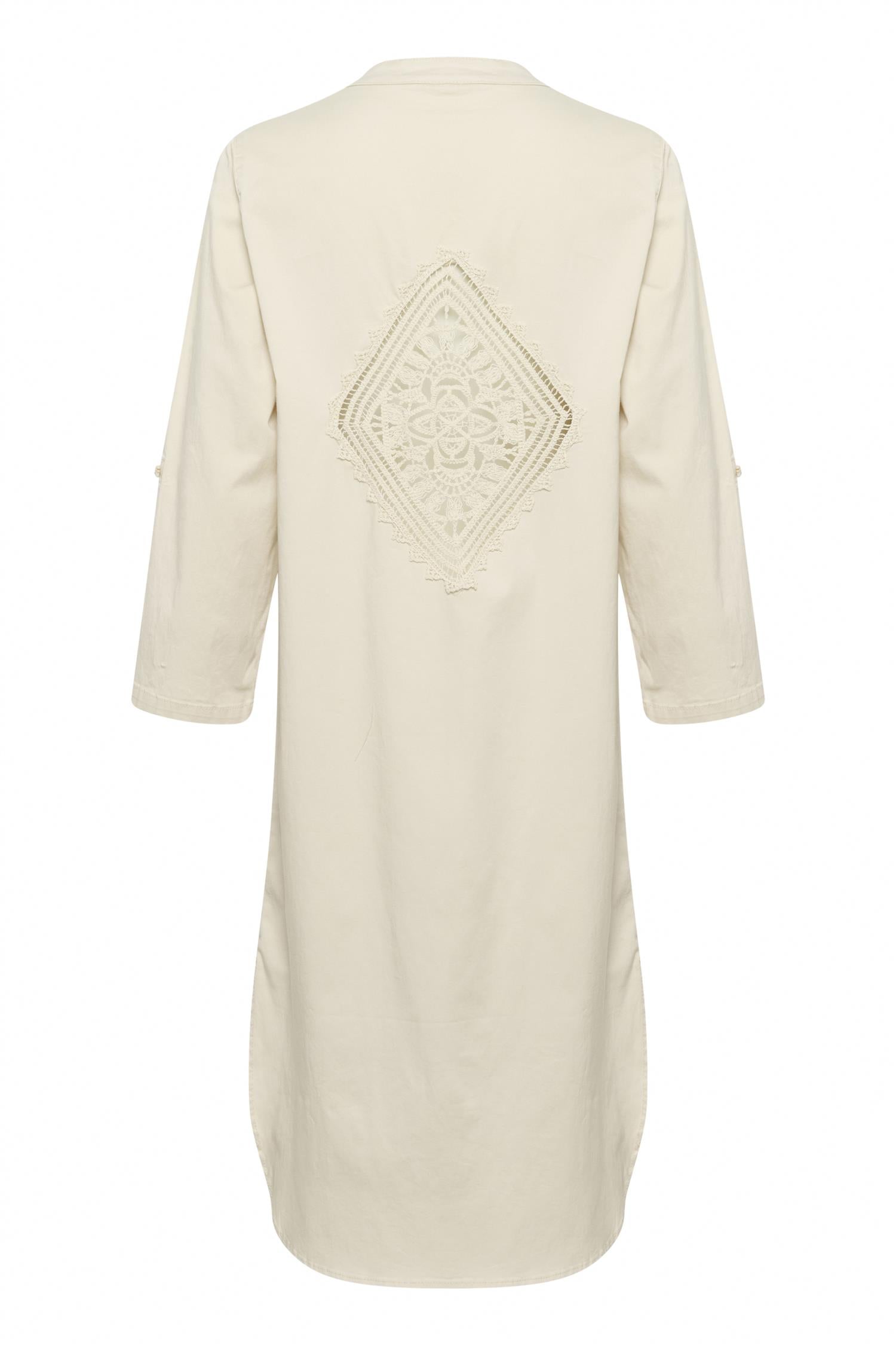 CRLorraine Dress Perfectly Pale