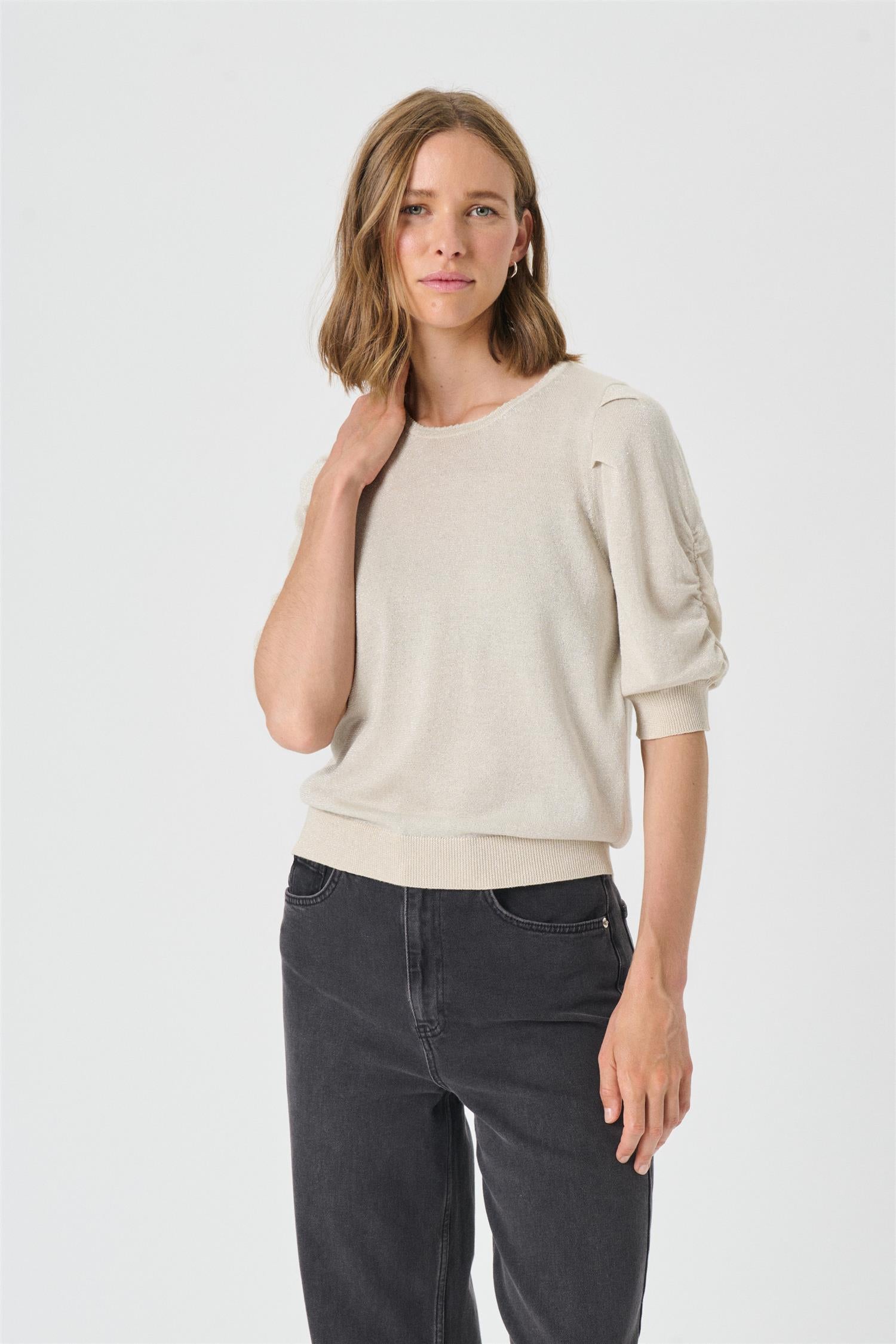 Varaiapw Pu Offwhite