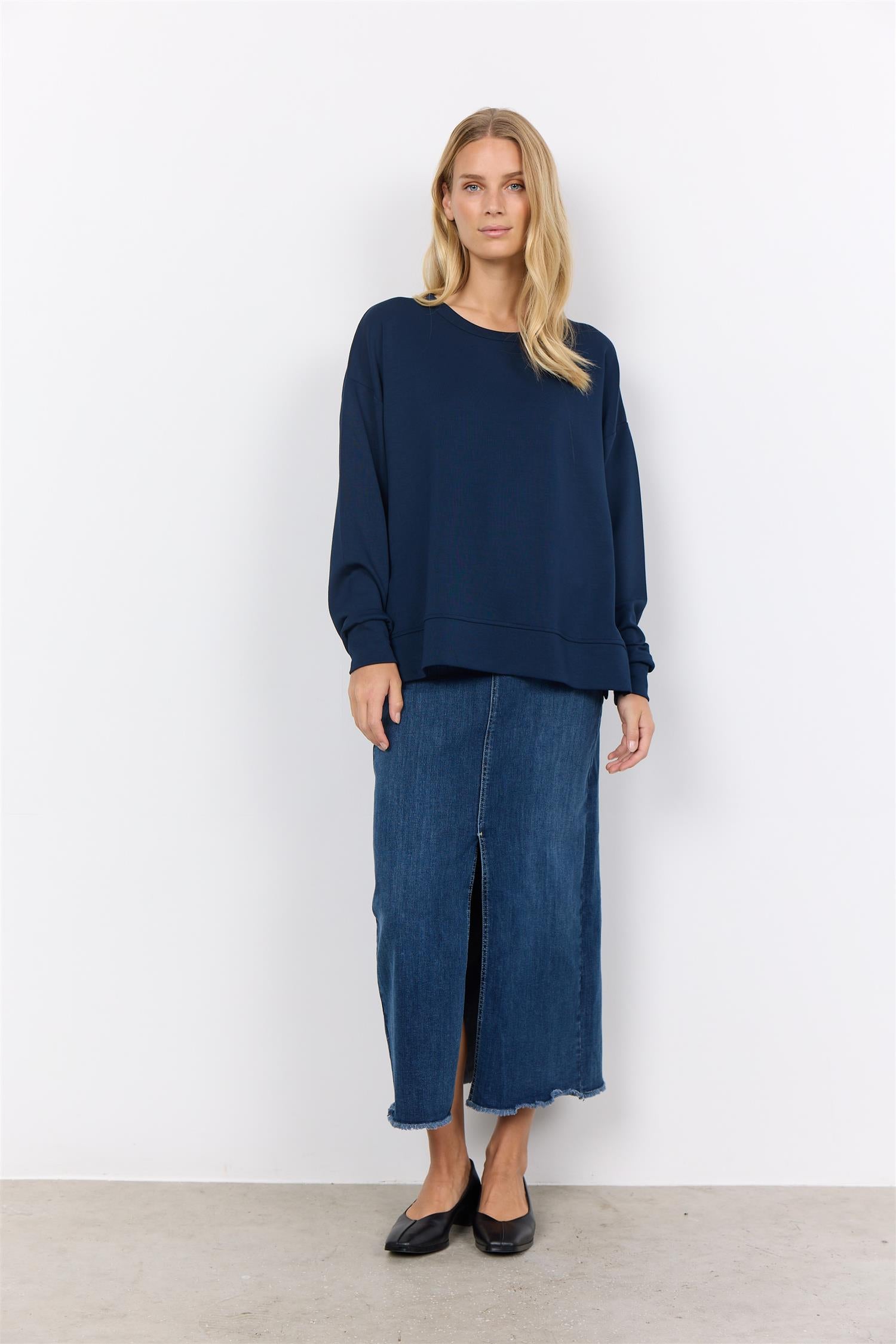 Sc-Banu 164 Navy