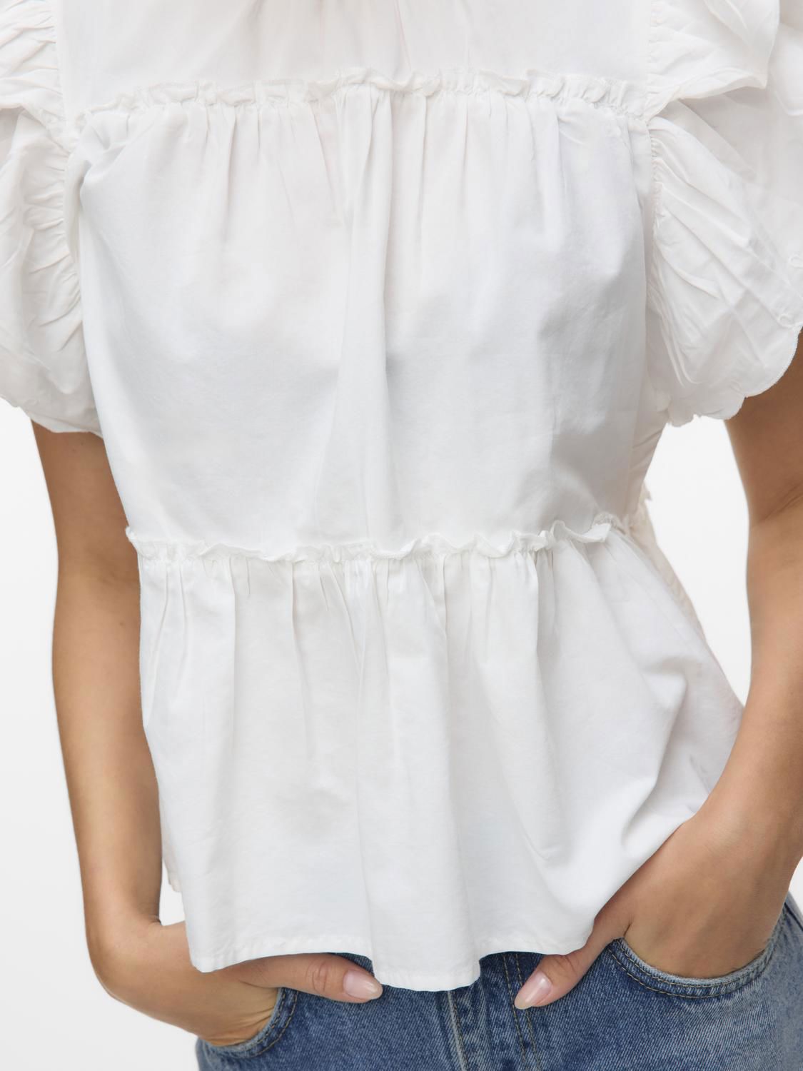 Vmisolde Sl O-Neck Frill Top Wvn Exp Sb2 Hvit