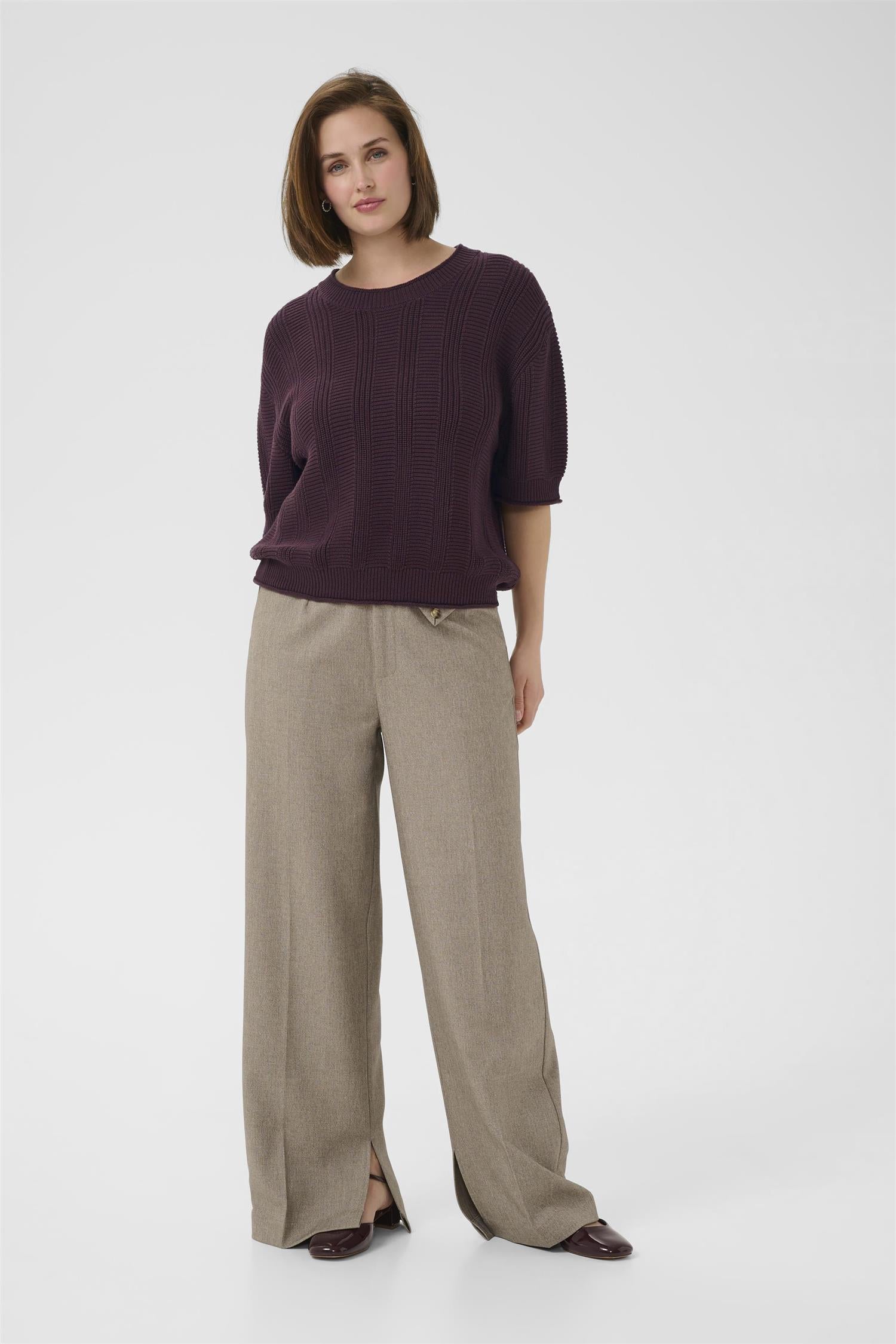 Kawhitney Pullover Fudge