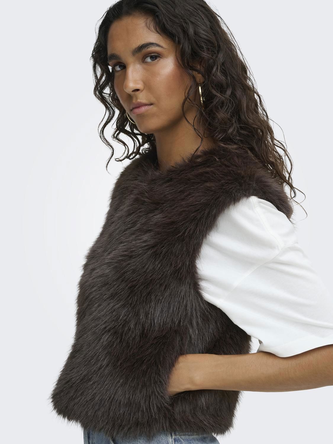 Jdyora Faux Fur Waistcoat Otw Qiq Noos Brun