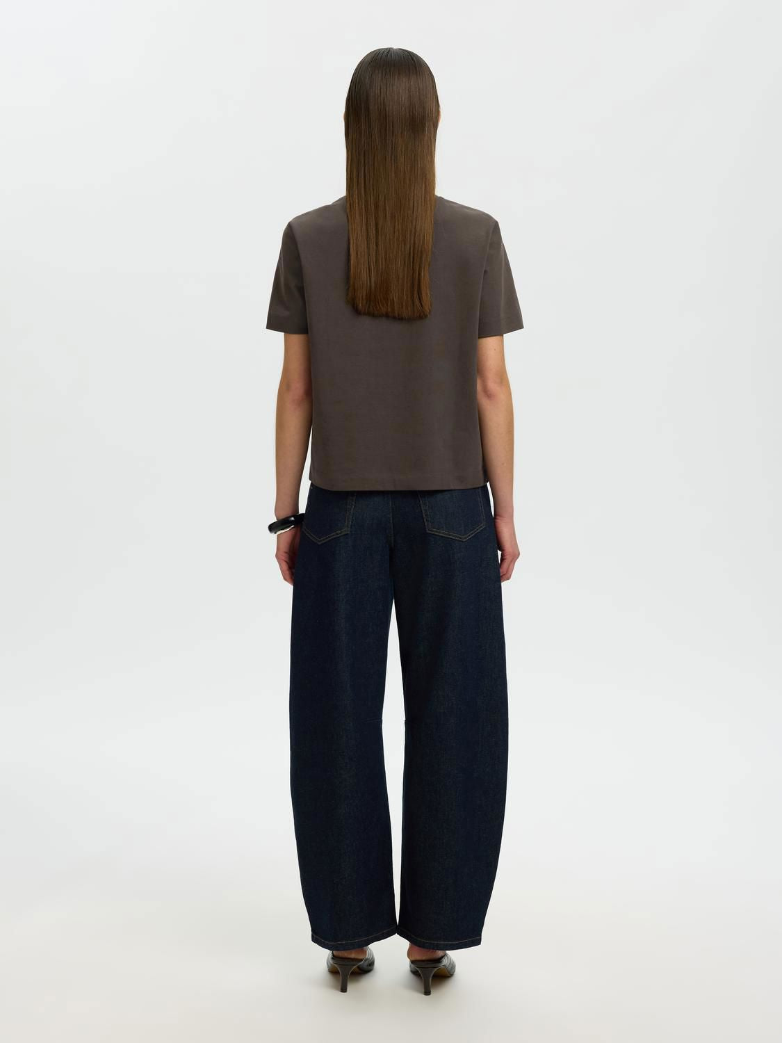 Slwessential Ss Boxy Tee Noos Brun