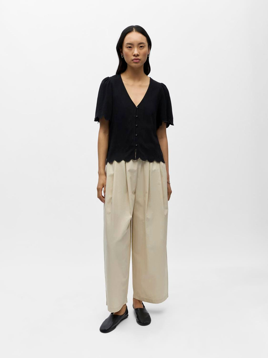 Objsanne 2/4 Lo V-Neck Top Noos Sort