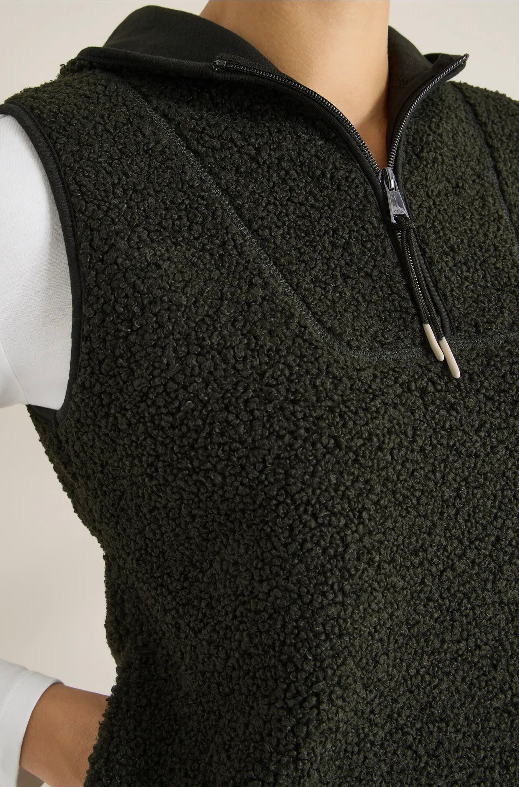 TOS Teddy troyer vest w.hood Khaki