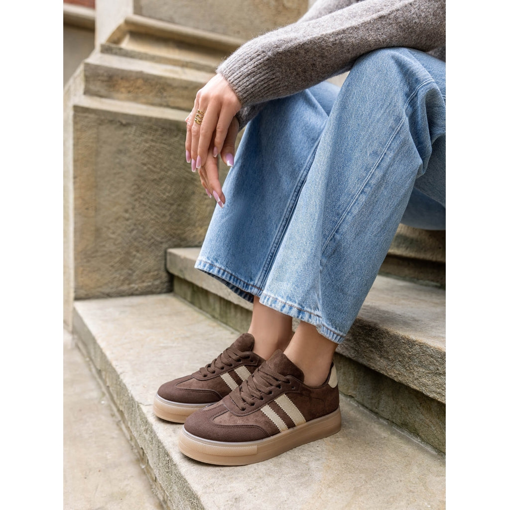 SNEAKERS W/STRIPES Brun
