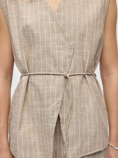 Objpaula Yui Lo Waistcoat 144 Grå