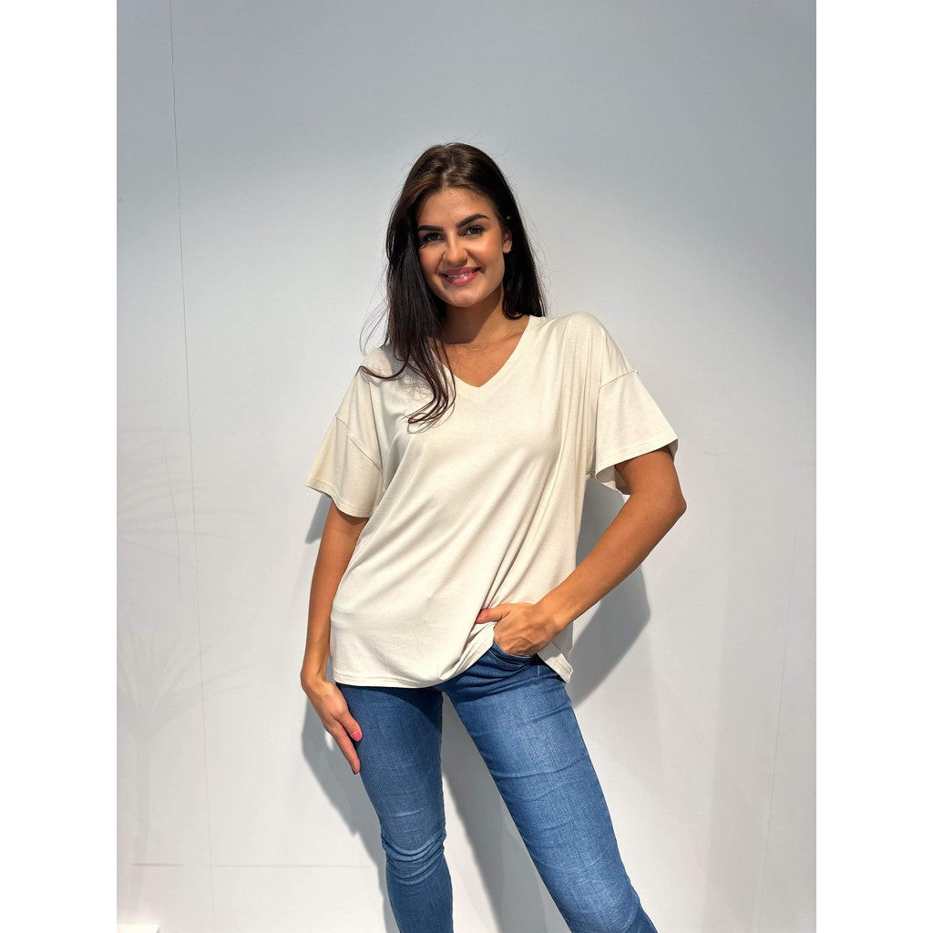Basic t-shirt v-hals Lys Beige