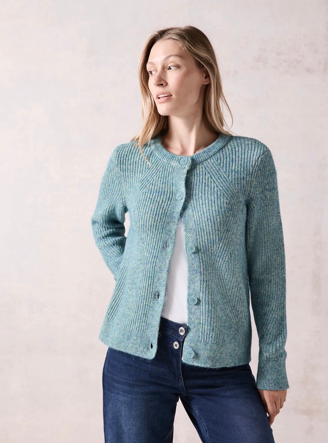 CHUNKY ROUNDNECK CARDIGAN Petroleum