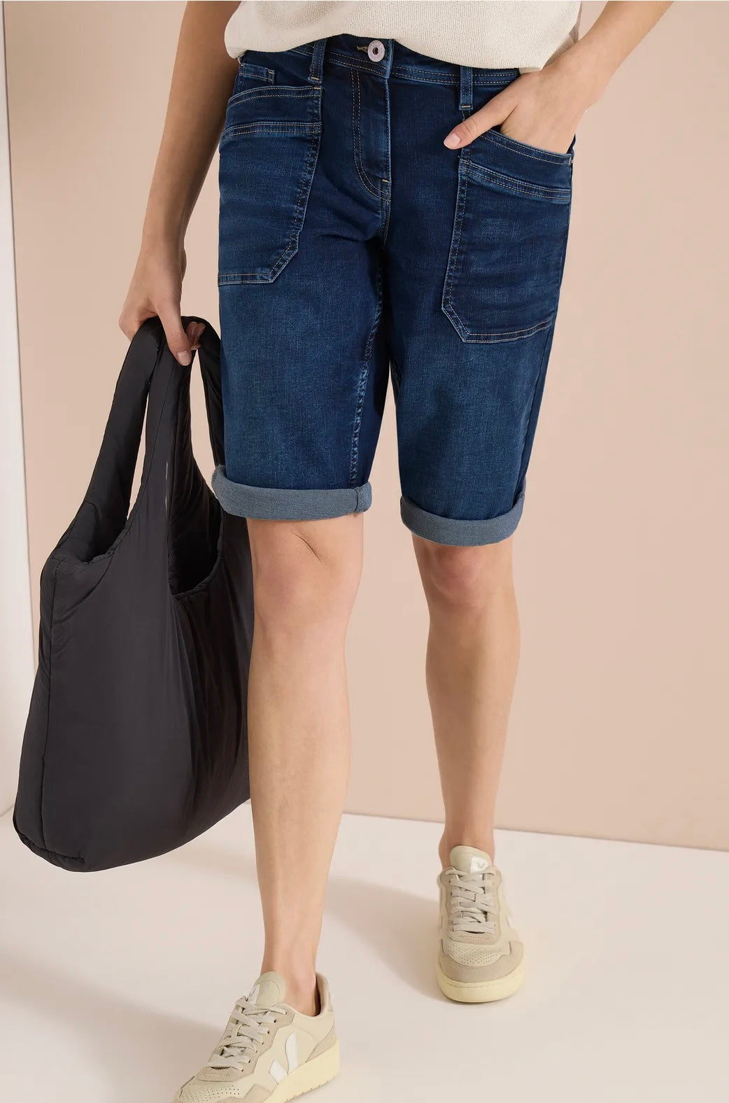NEELE SHORTS Blå