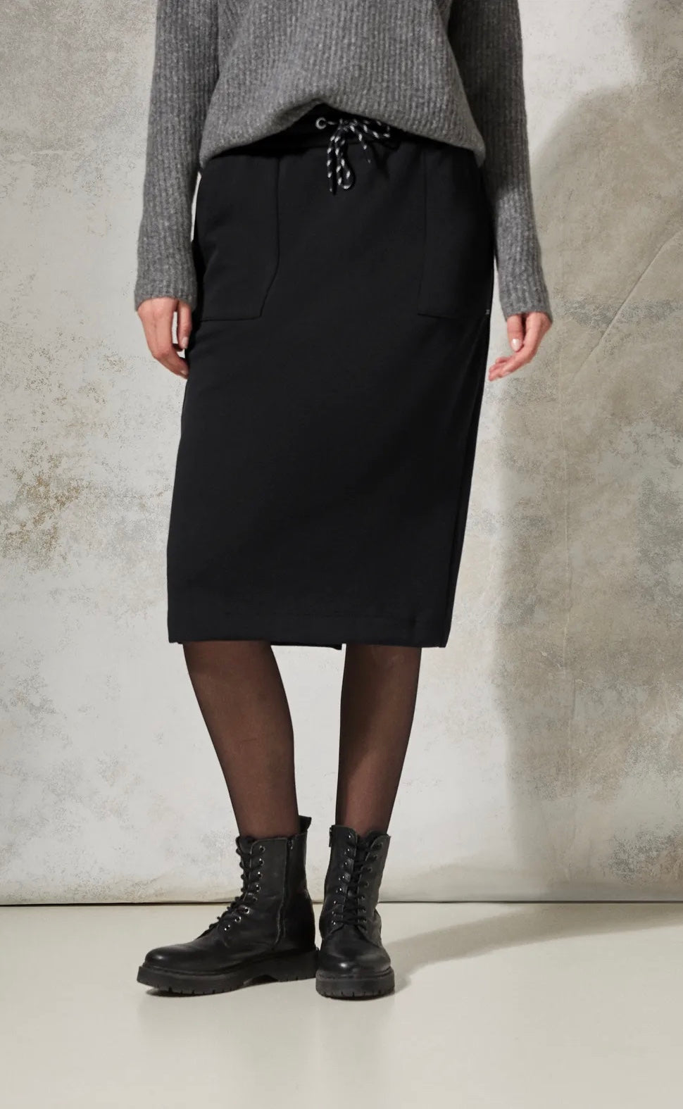 Midi SKIRT slik touch Svart