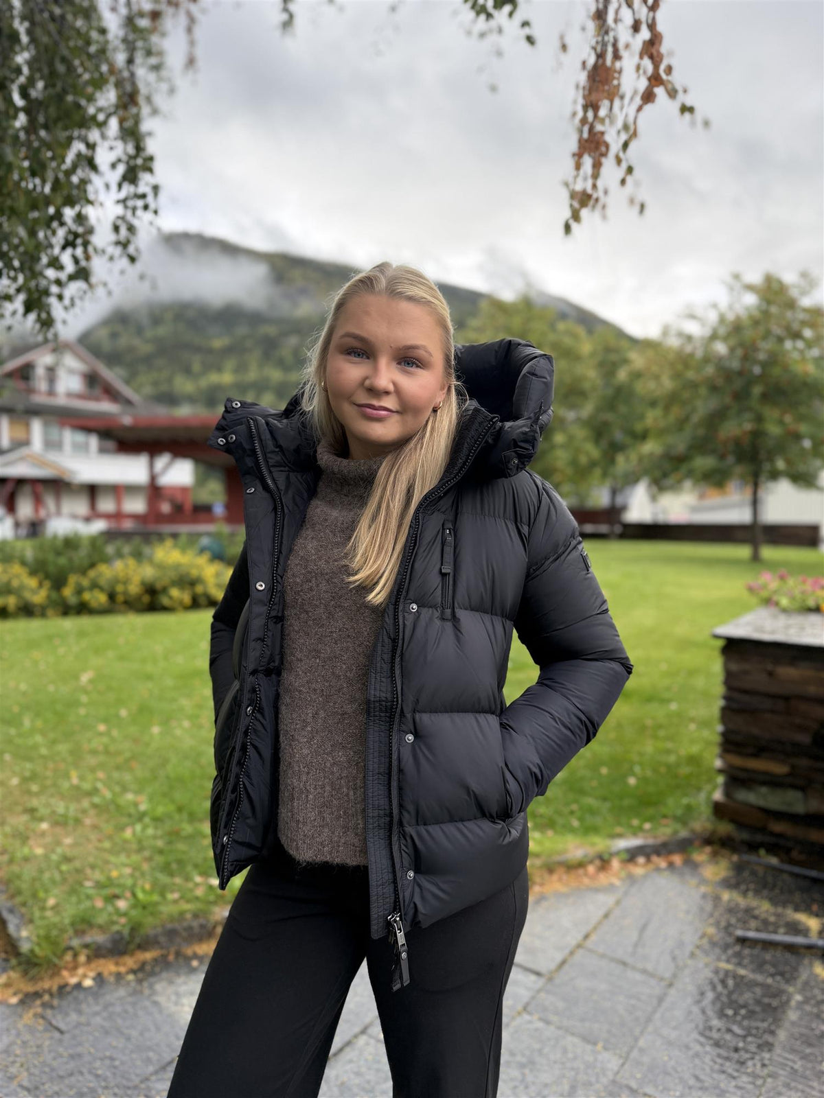 Stella Svart