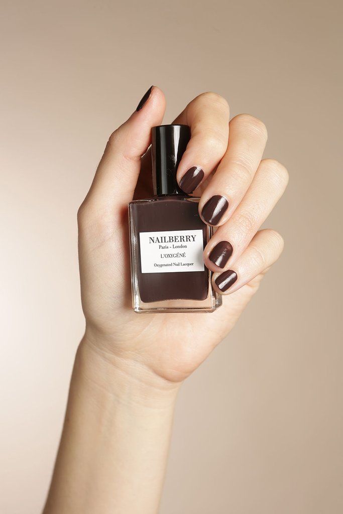 NAILBERRY NEGLELAKK HOT COCO