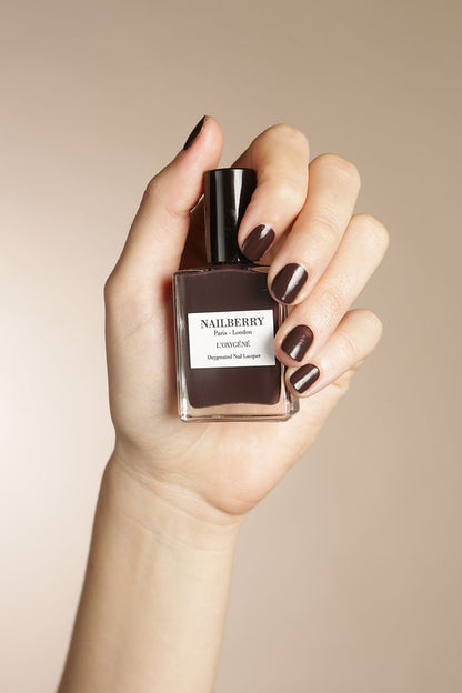 NAILBERRY NEGLELAKK HOT COCO