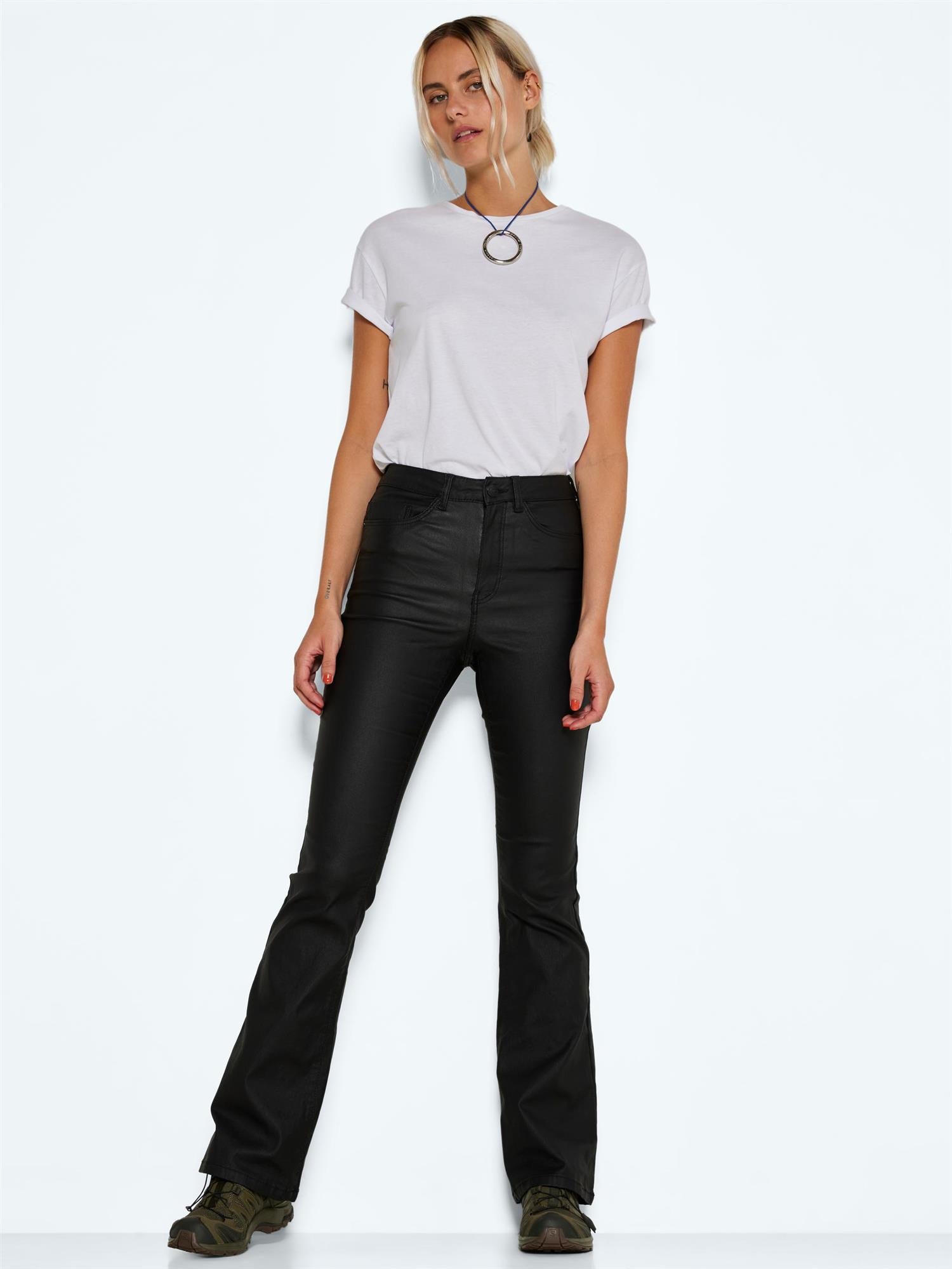 NMSALLIE HW FLARE COATED PANTS NOOS