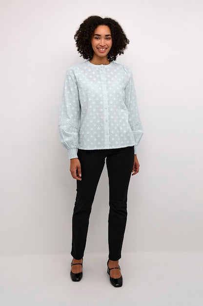 KAenya blouse Lyseblå