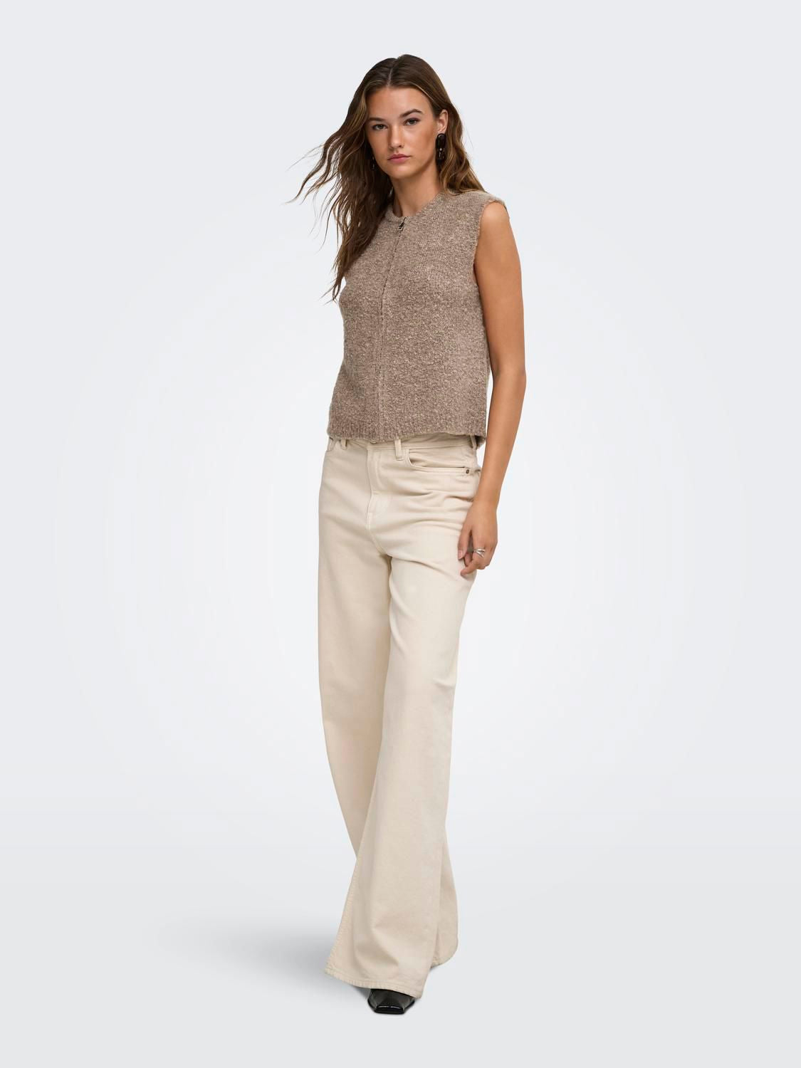Onlbouble Sl O-Neck Zip Vest Knt Brun