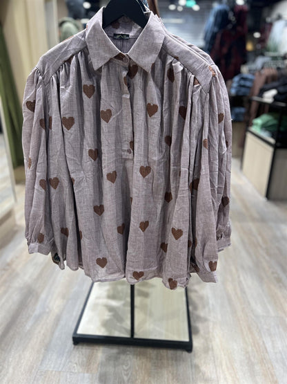 SHIRT W/EMBRODERY HEARTS Rosa