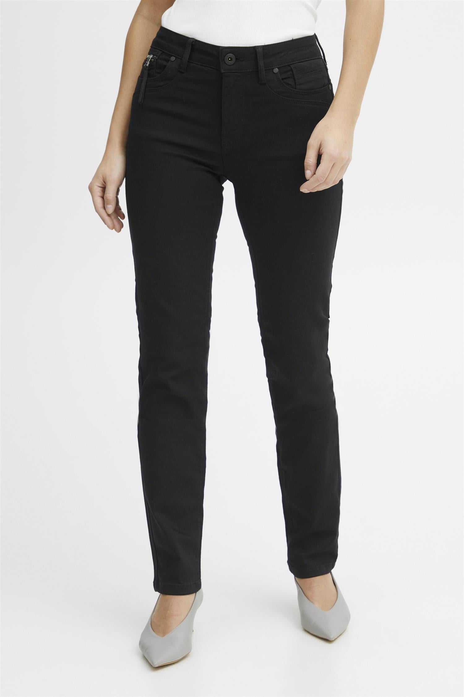 PZKAROLINA HW Jeans Straight STAYBLACK Svart