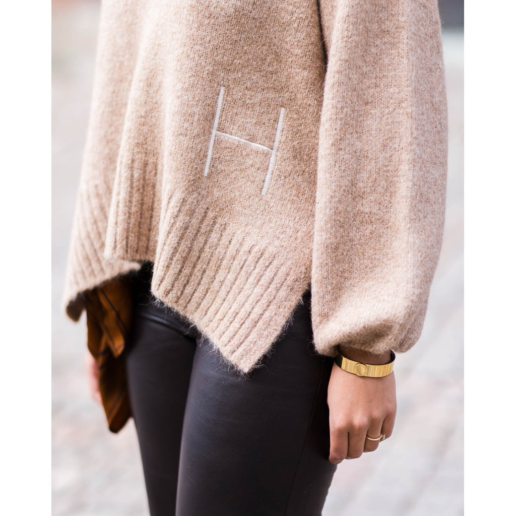 Sofie v-neck sweater